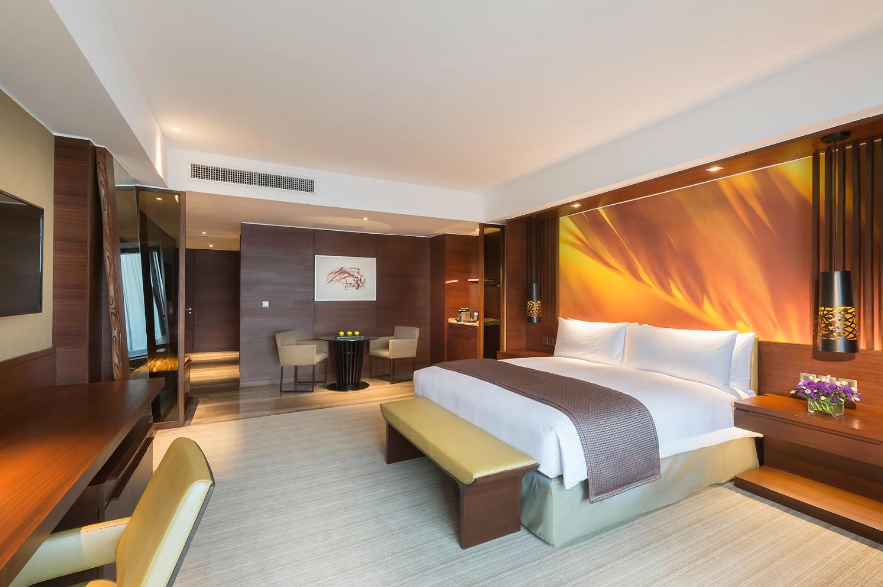 Continental Premier Room