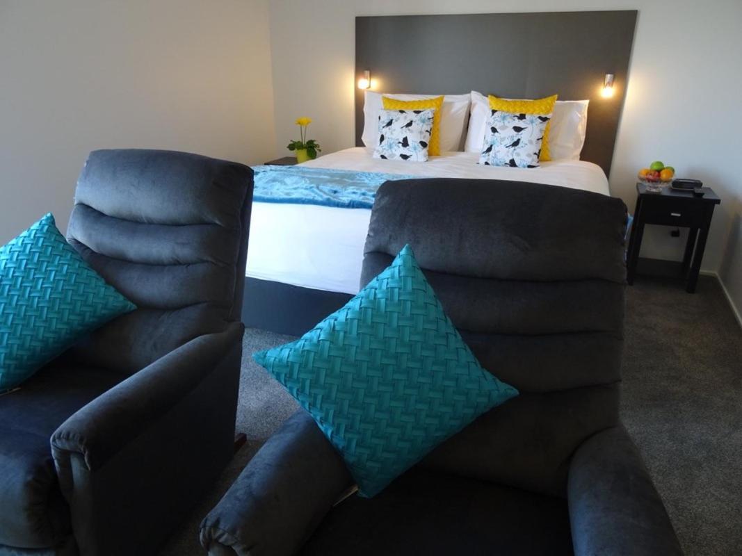 Deluxe Suite With Spa Bath photo 3