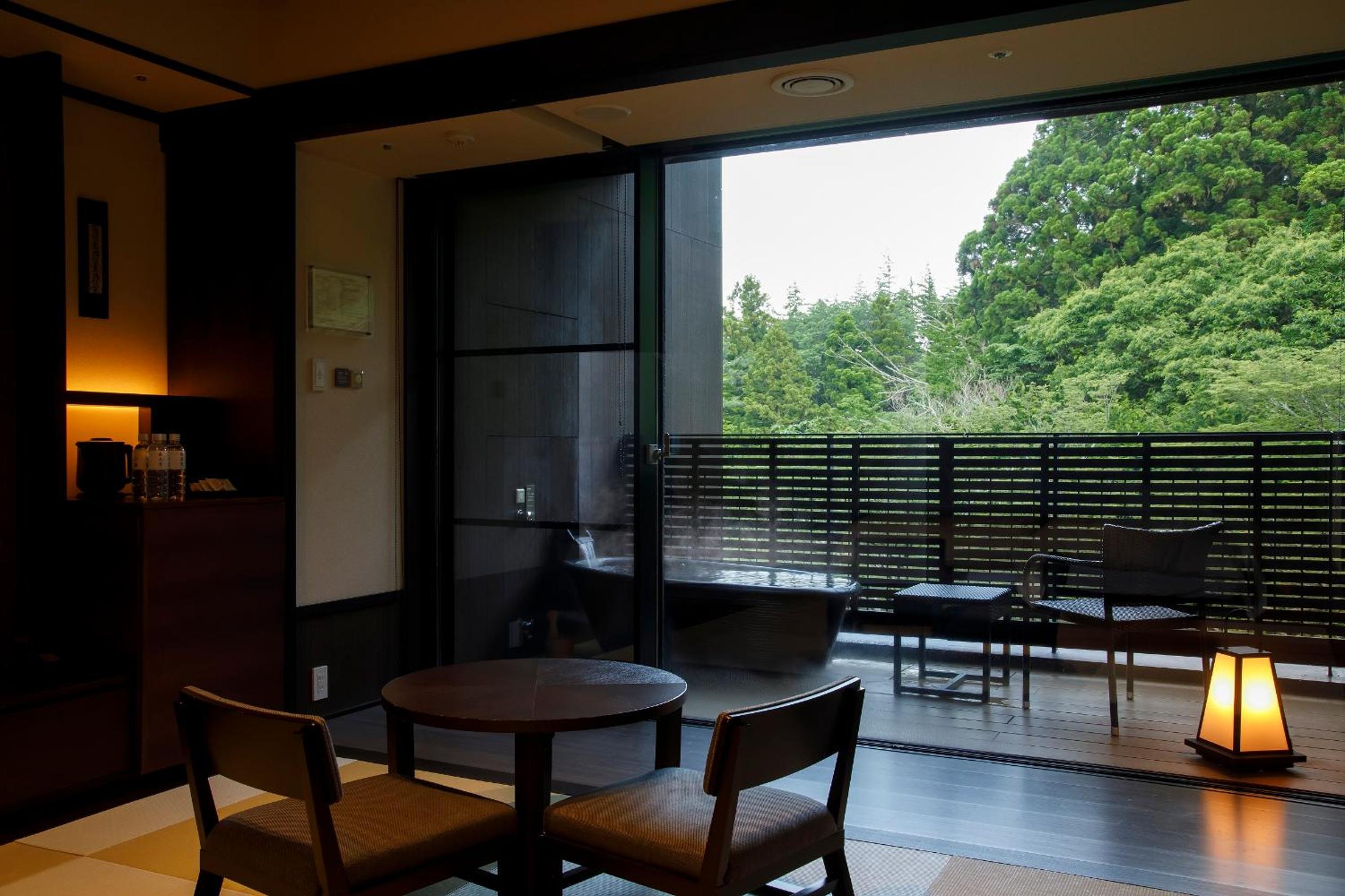 26th of every month only with Geisha event - Dinner Time 17:00~Superior Room with Japanese/Western Buffet dinner photo 3