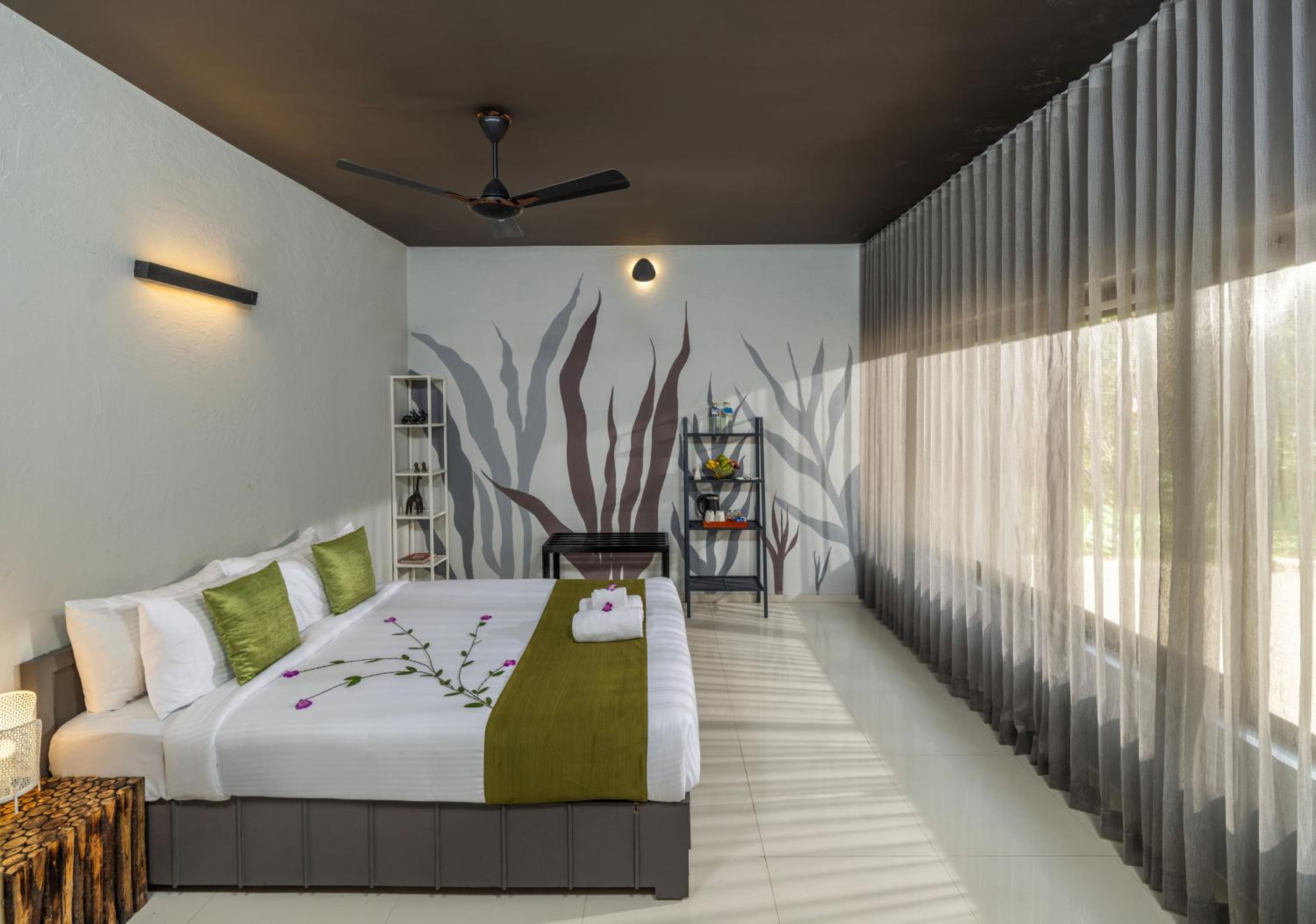 Ela Bungalow