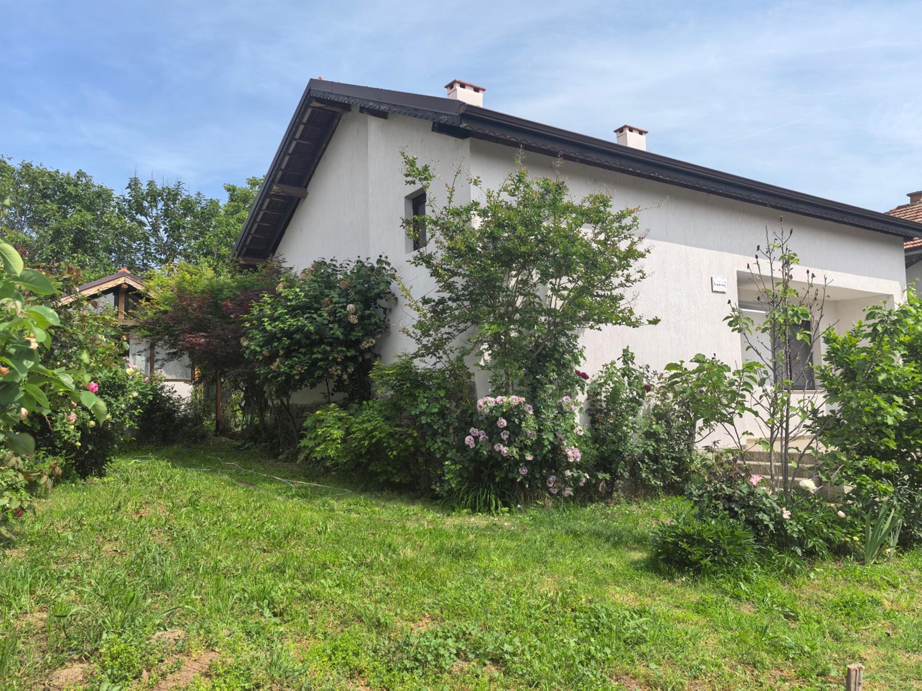 Three-Bedroom Villa photo 1