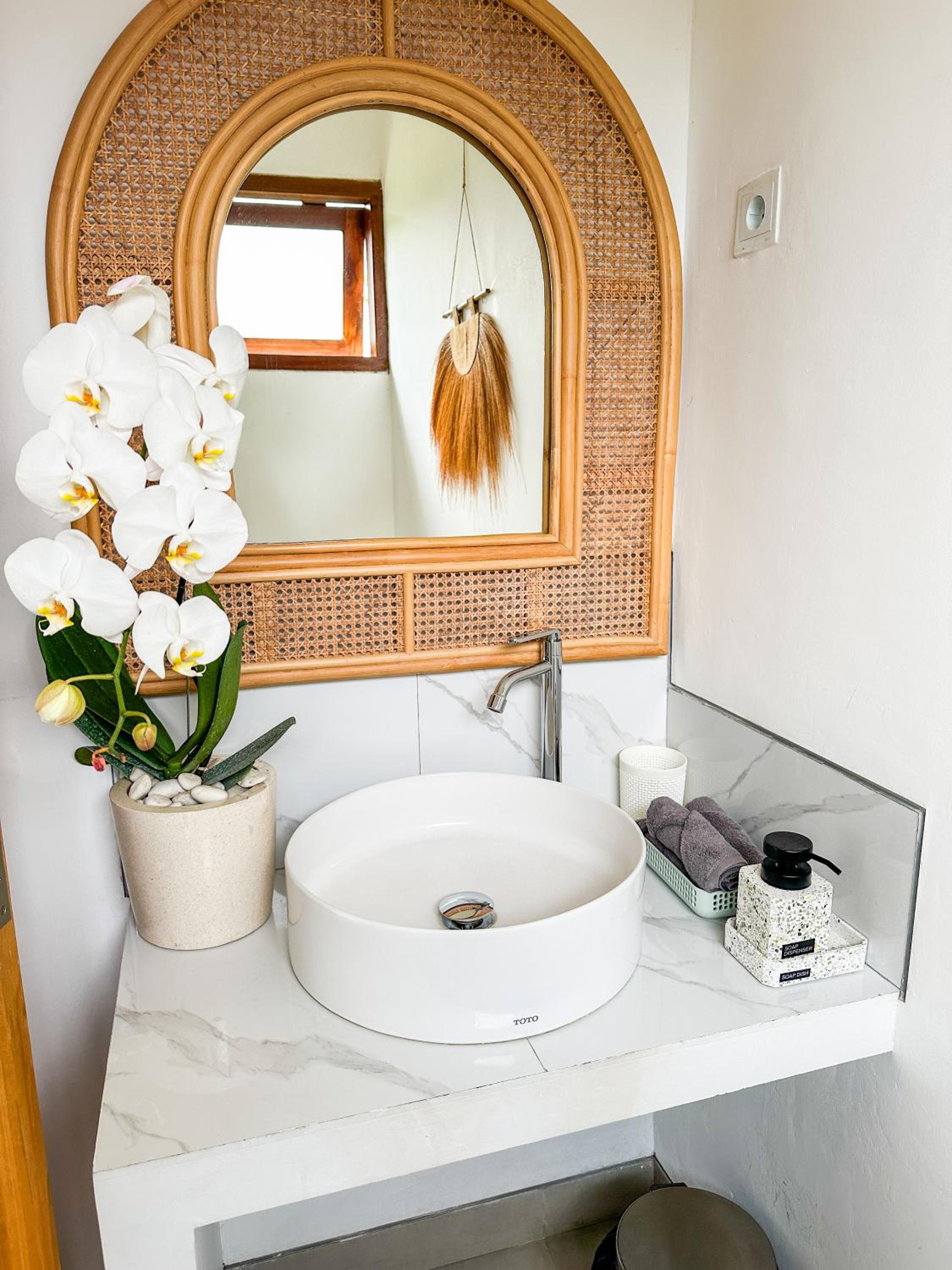 Double Room with Private External Bathroom - Photo 3