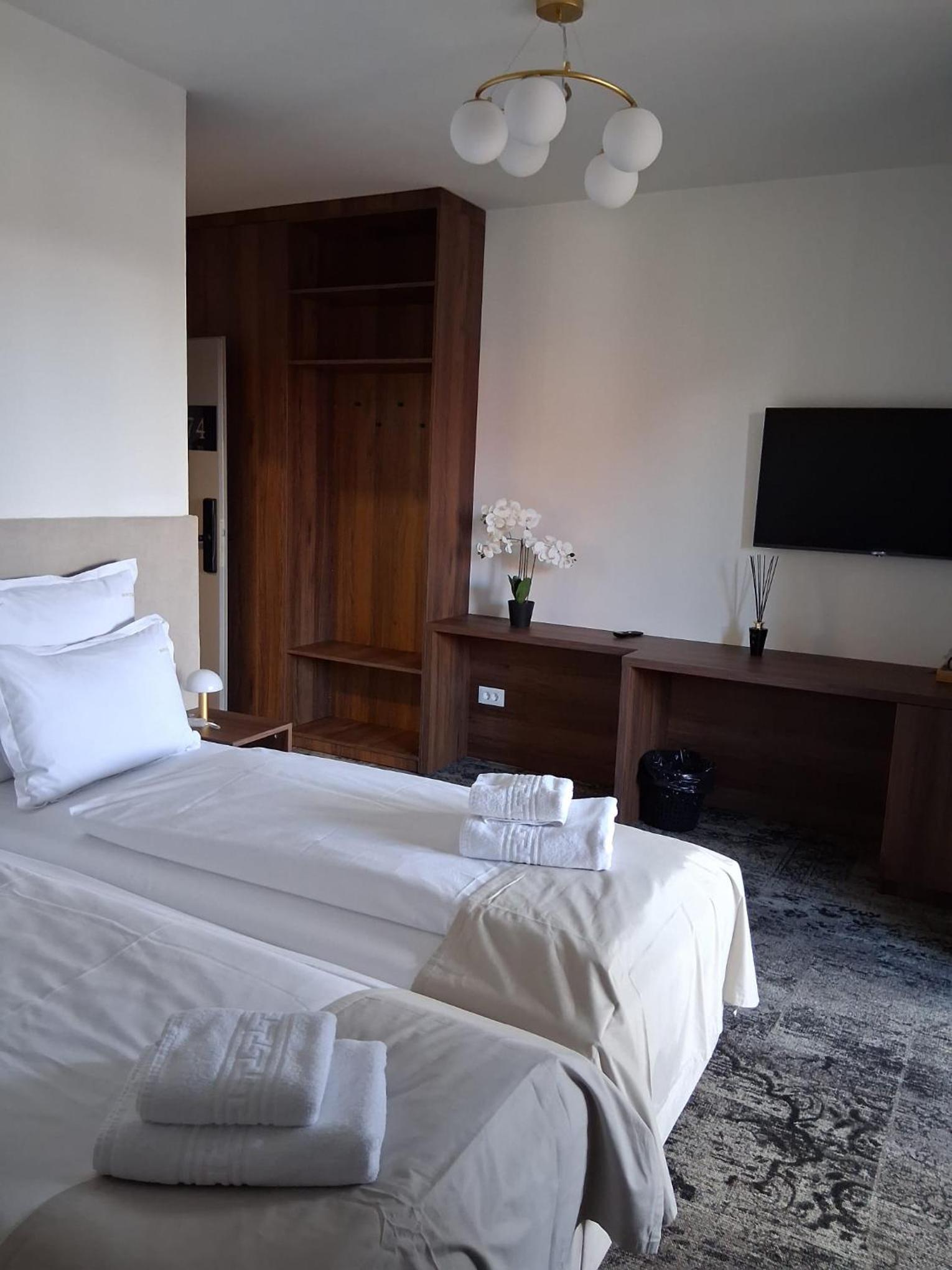 Double Room photo 2