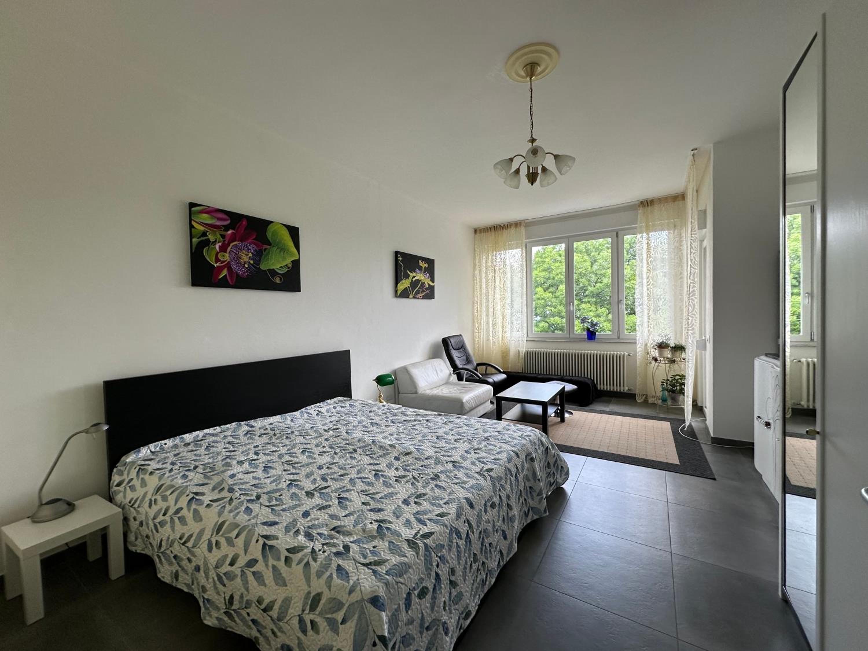 Deluxe Double Room with Balcony photo 2