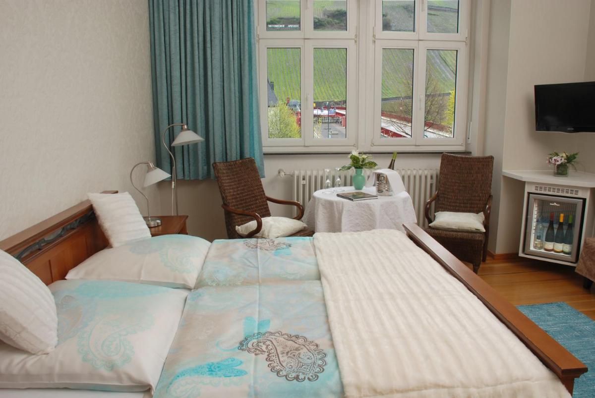 Large Double Room - Photo 18