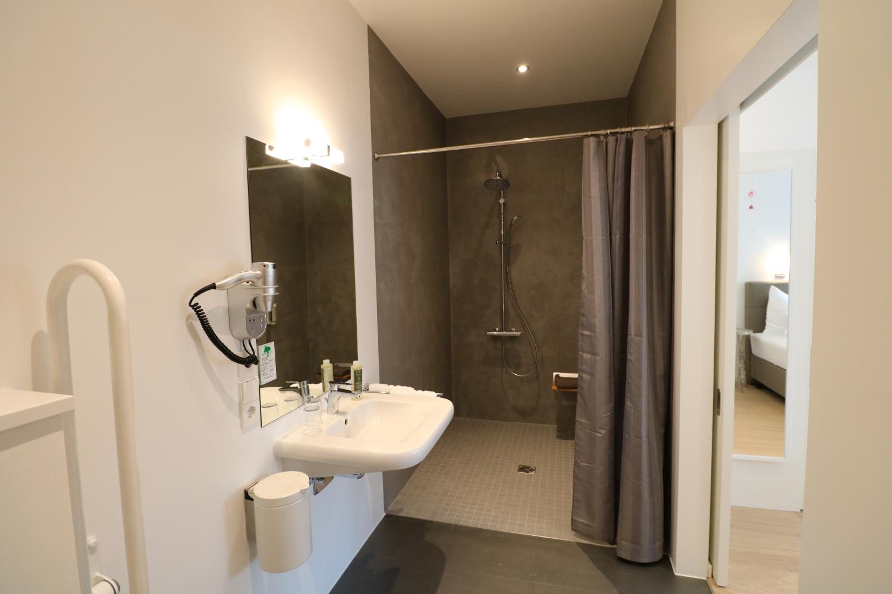 Superior Double Room - Photo 14
