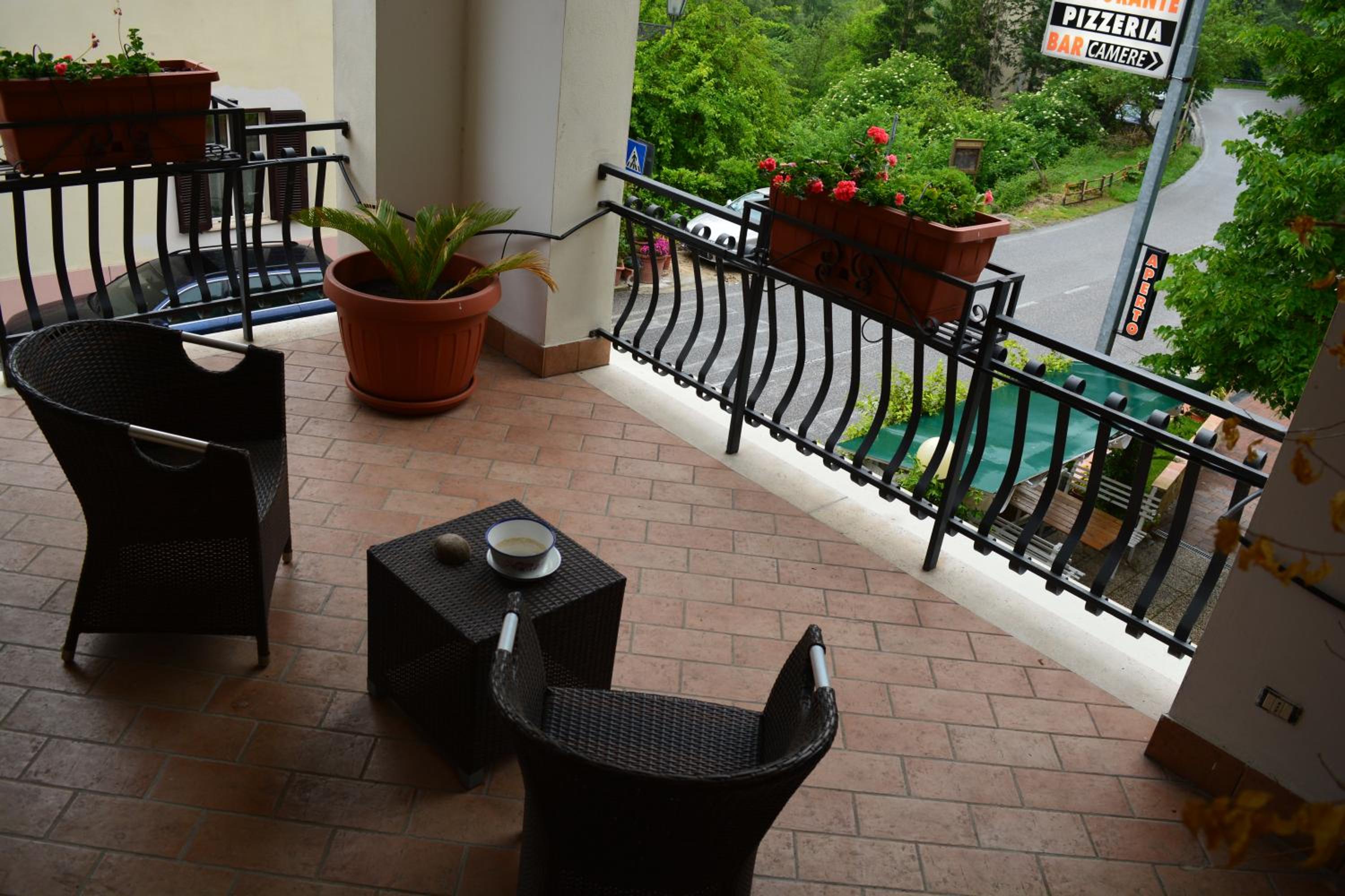 Double Room with Terrace - Photo 14