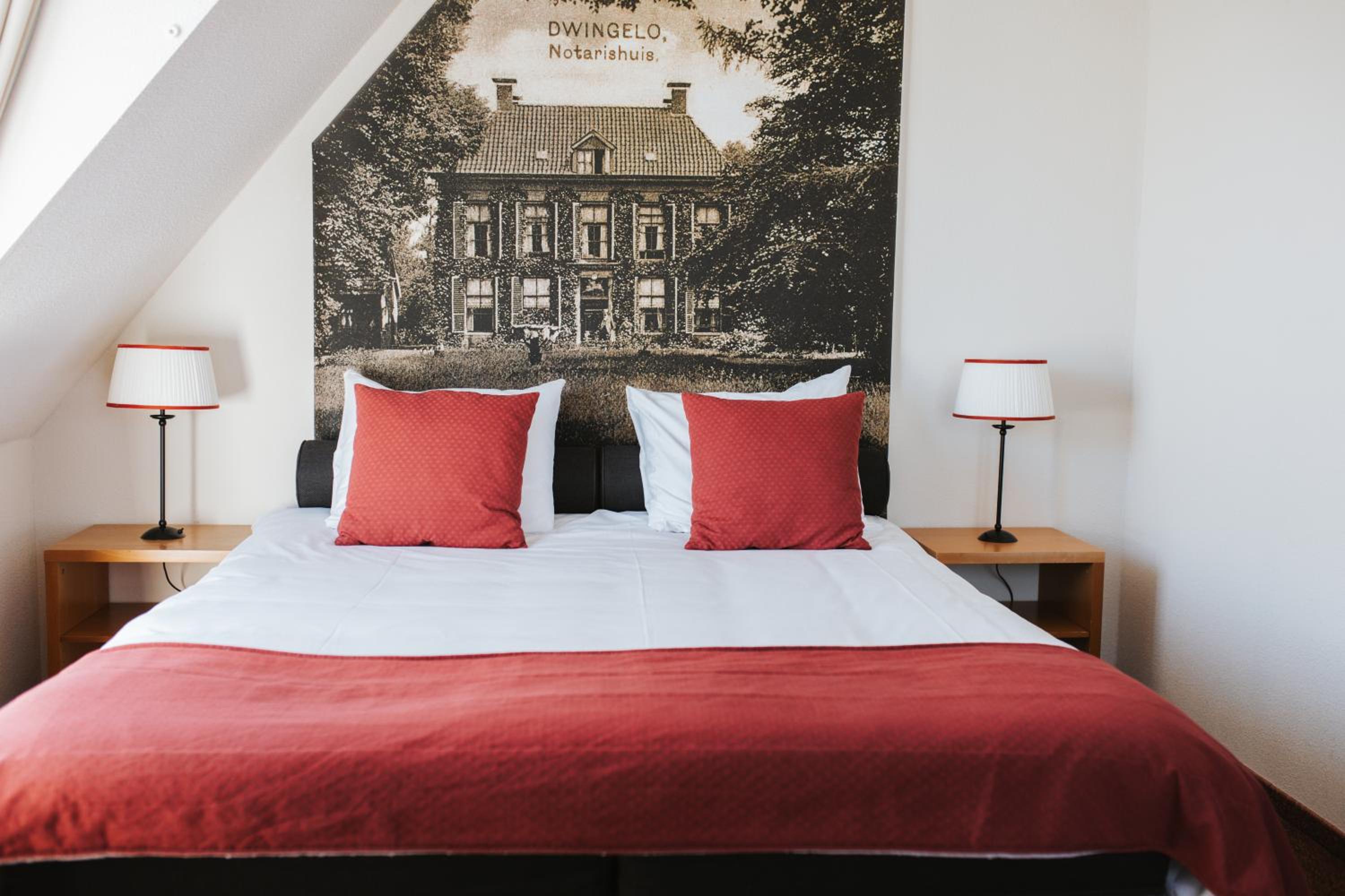 Standard Double Room - Photo 6