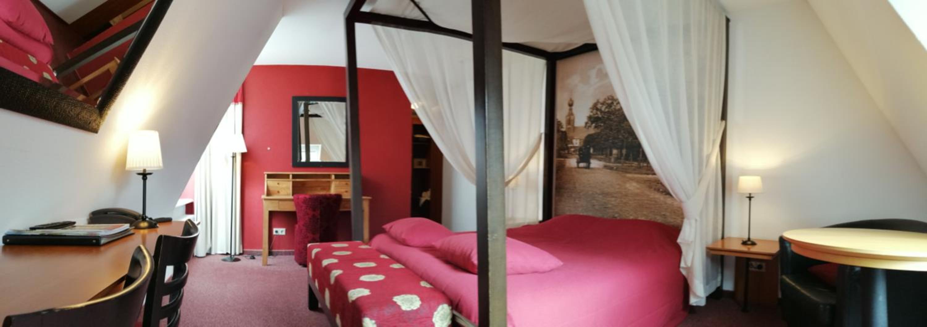Deluxe Double Room - Photo 7