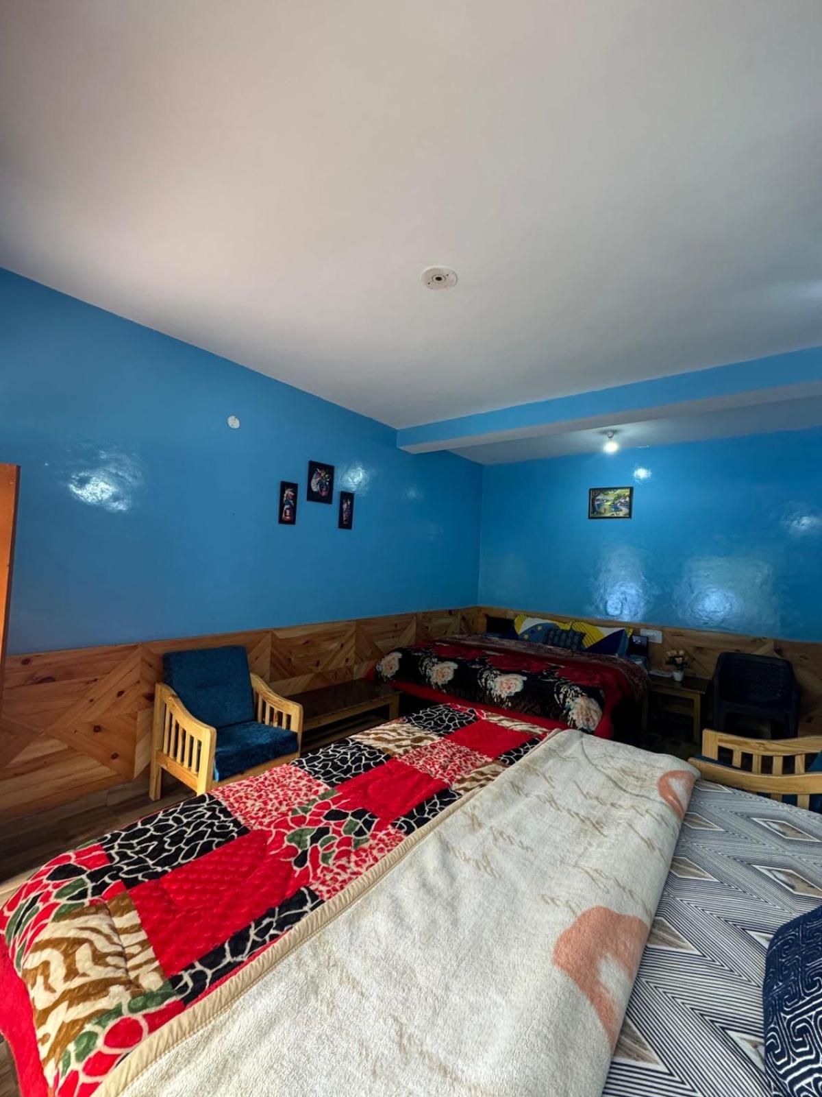 Quadruple Room with Mountain View