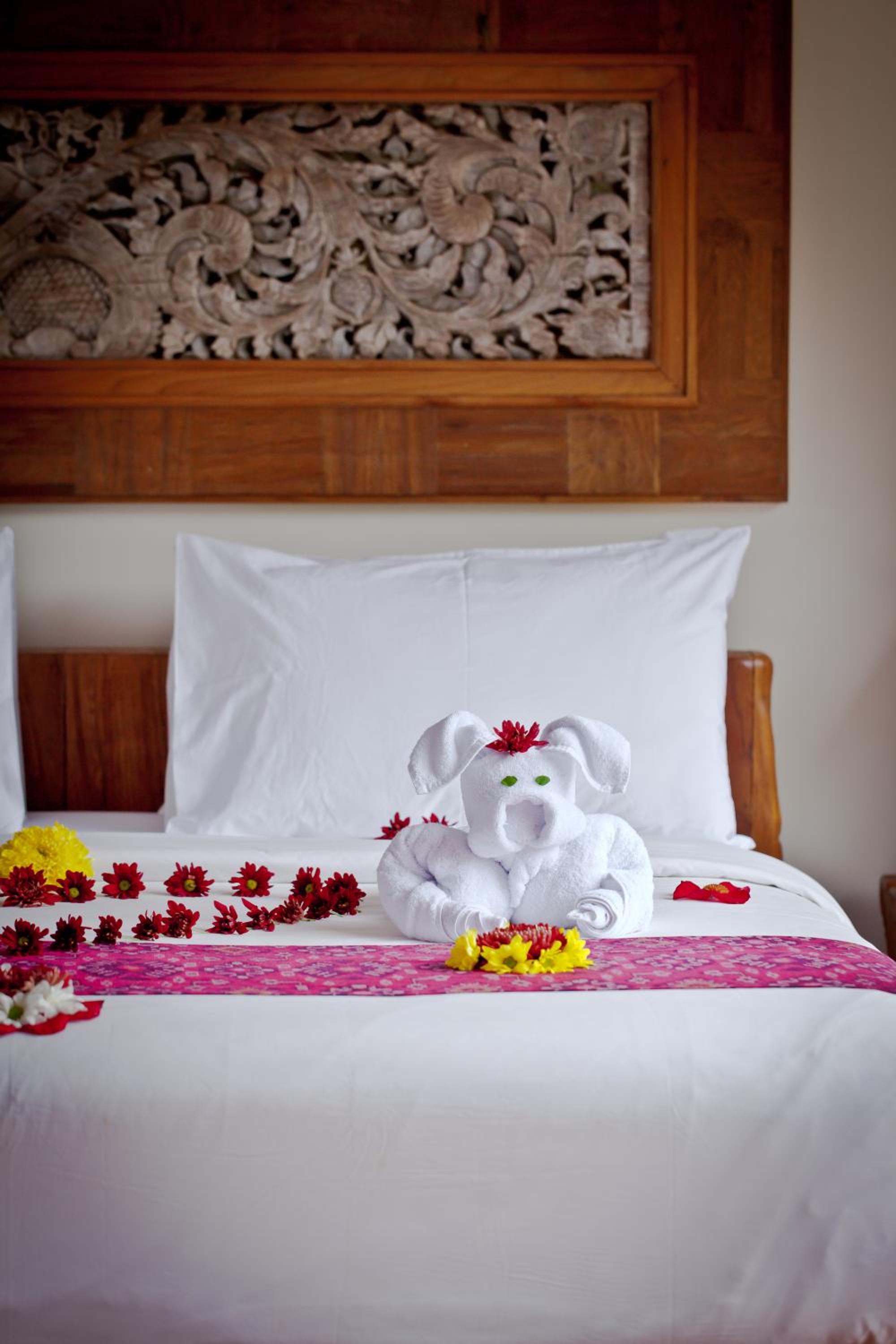 Honeymoon Package at Suite Room - Photo 1