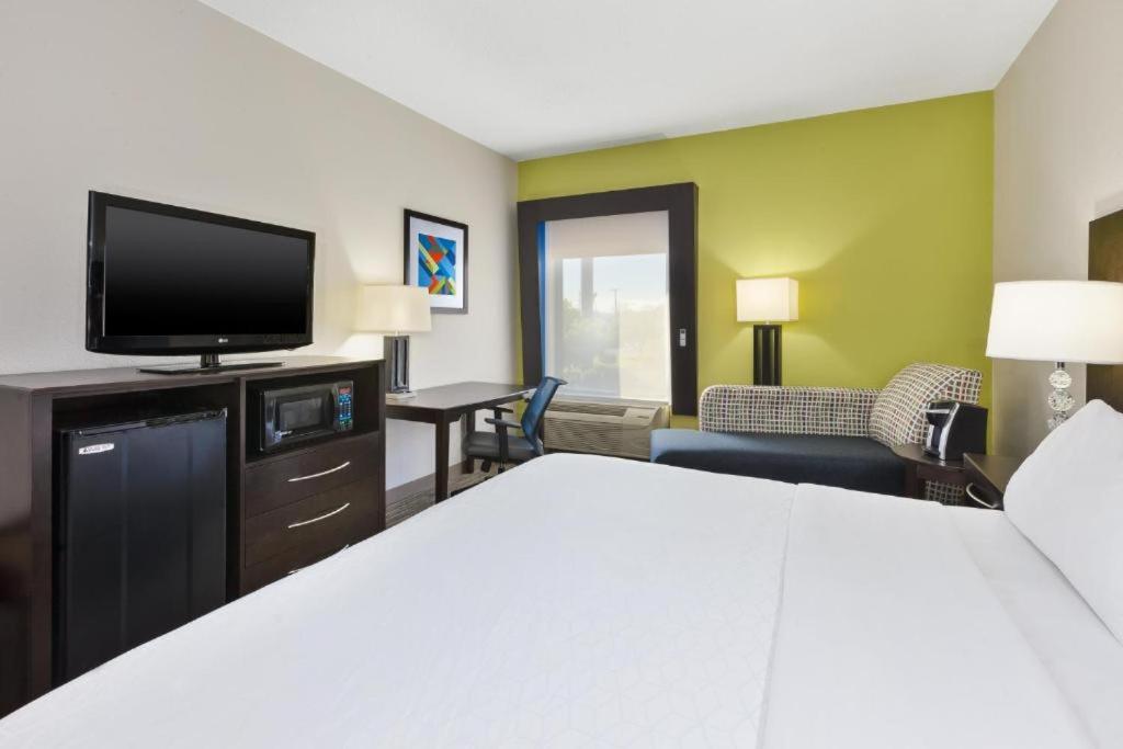 Standard Room - Photo 2