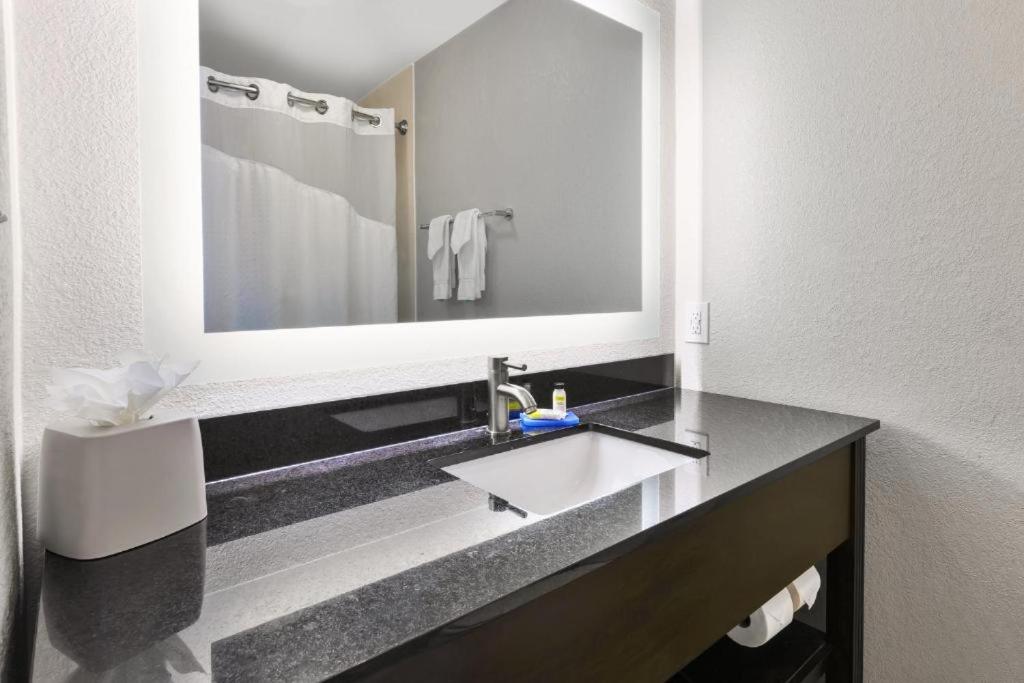 Standard Room - Photo 3
