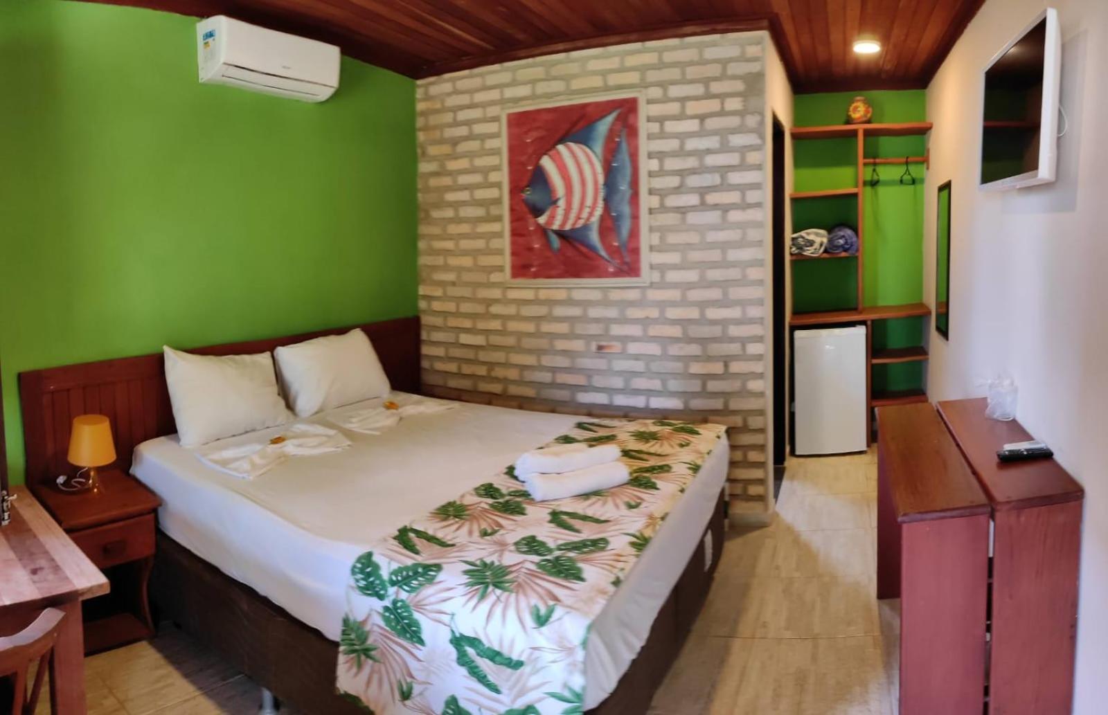 One-Bedroom Apartment with Garden View
