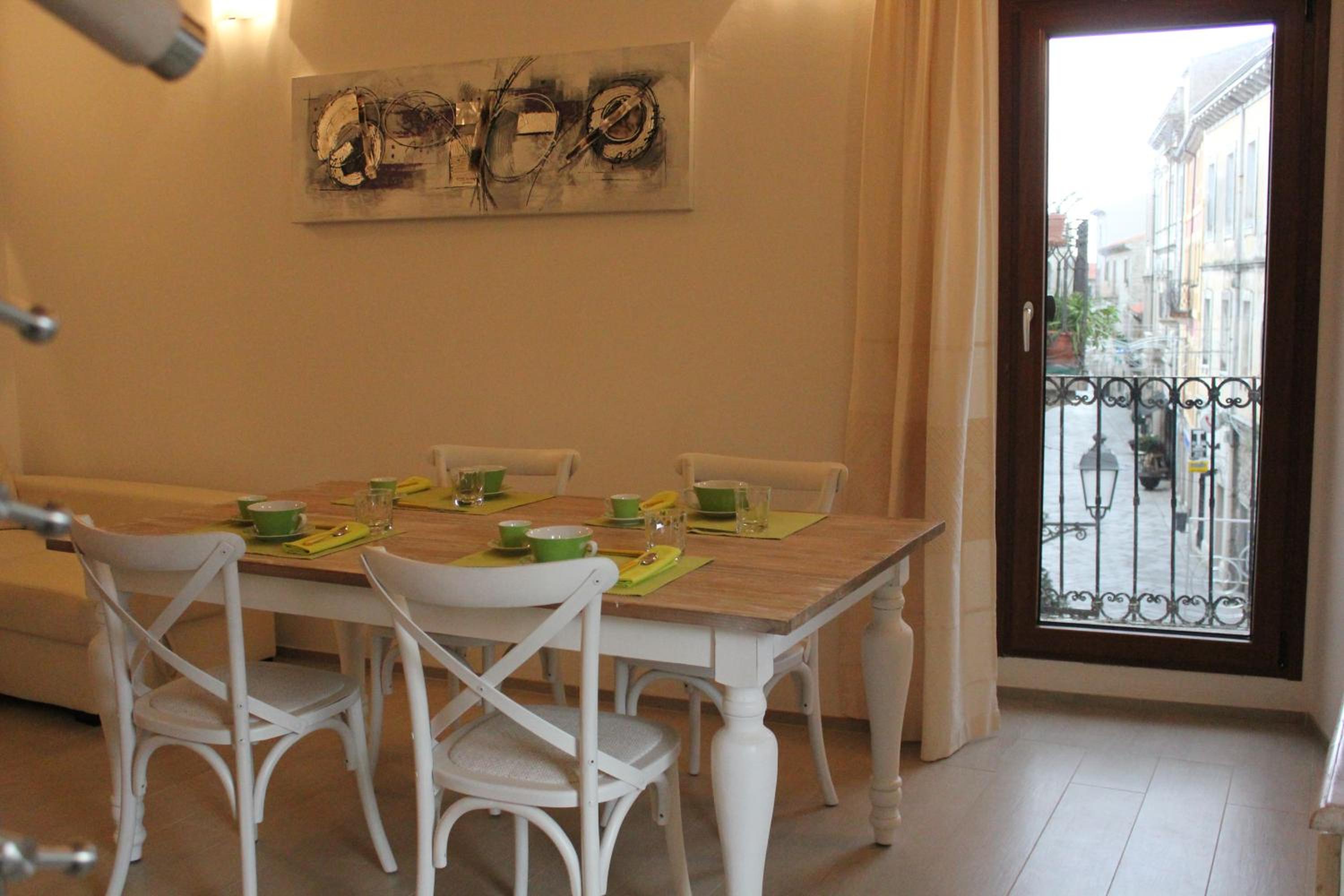 Double Room with Private External Bathroom - Photo 9