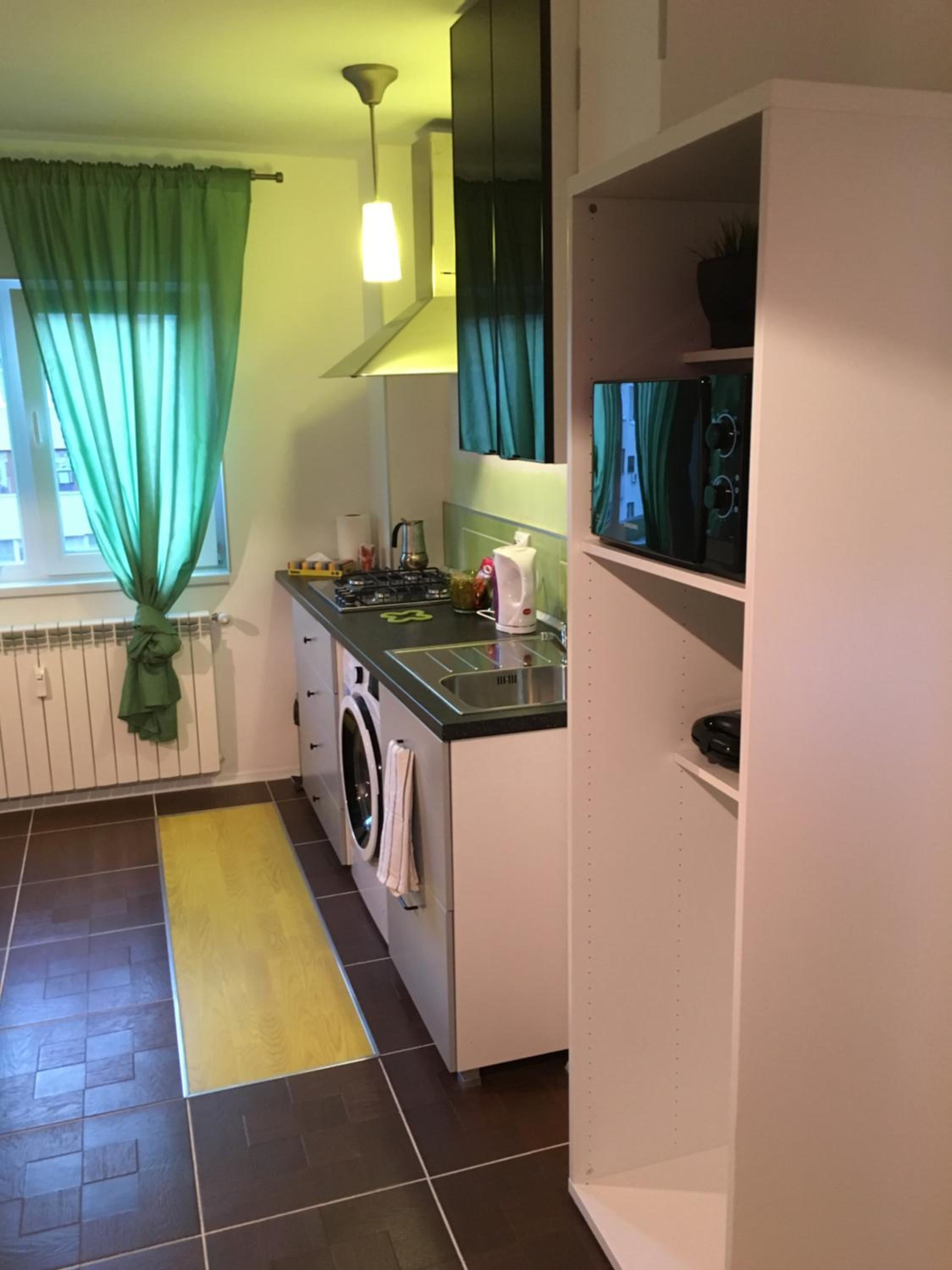 Two-Bedroom Apartment - Photo 20