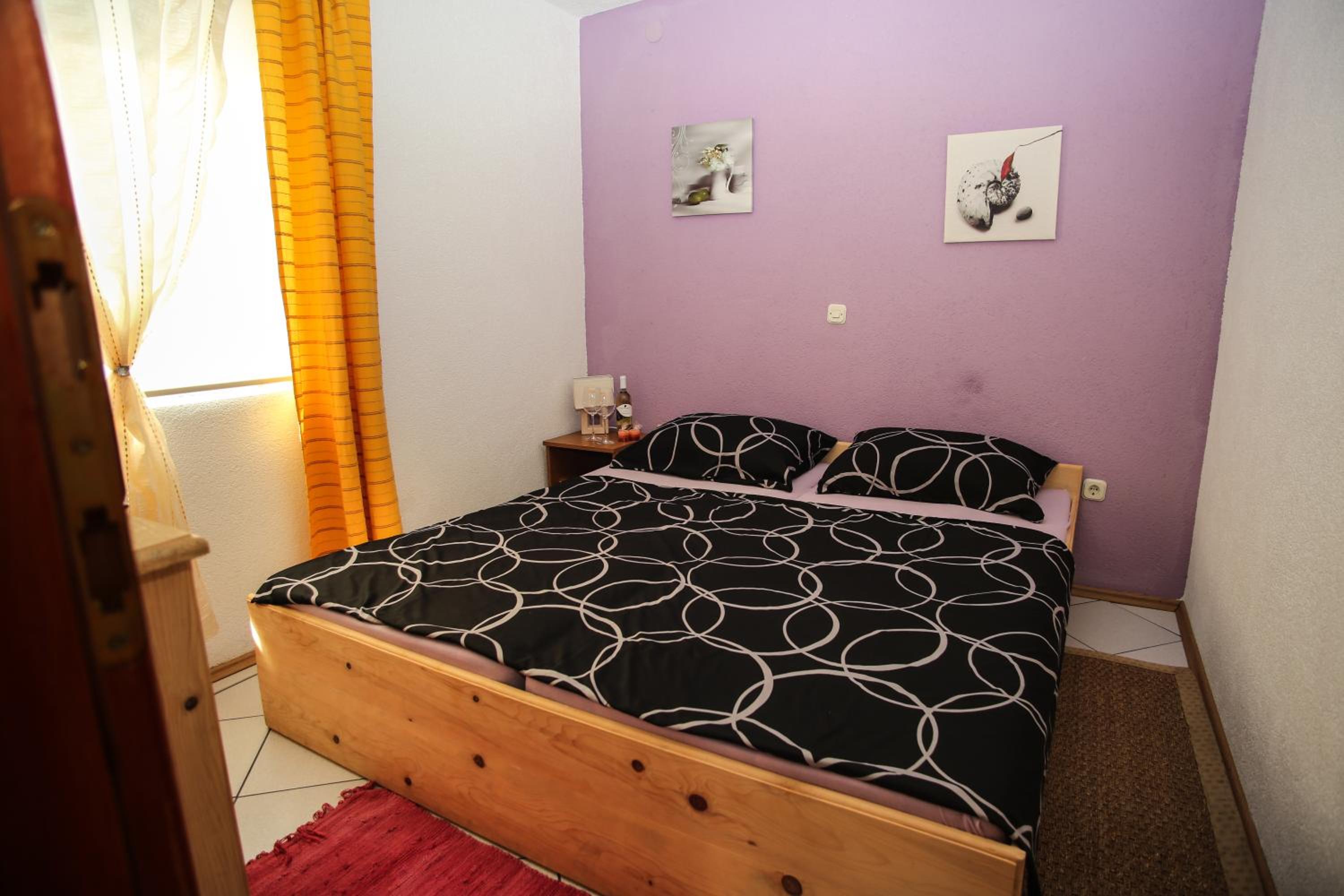 One-Bedroom Apartment With Balcony