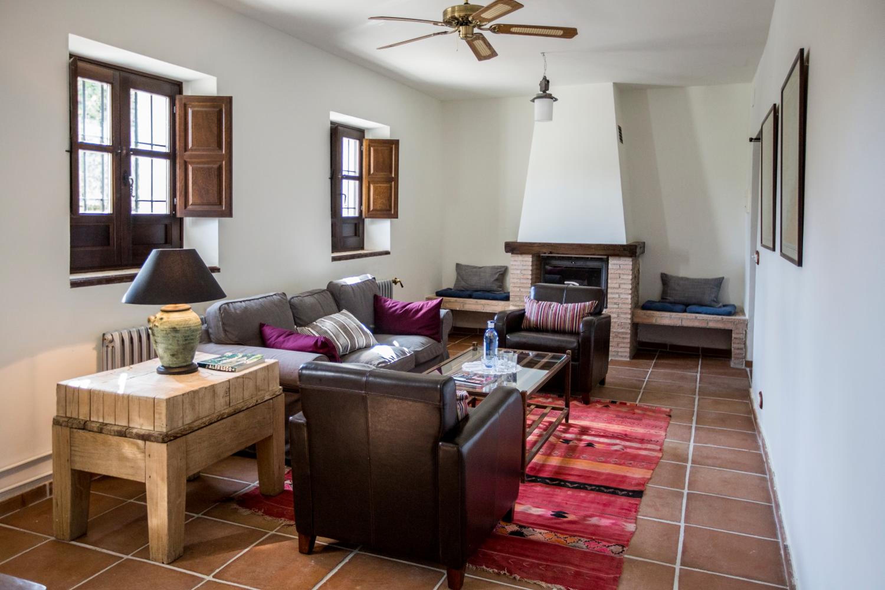 Suite familiar (2 adultos + 2 niños)