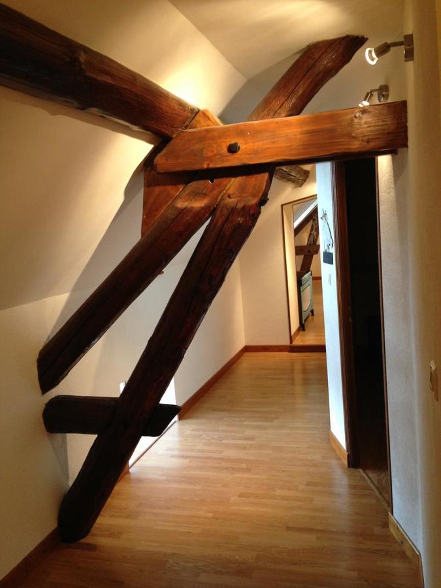 Five-Bedroom House photo 1
