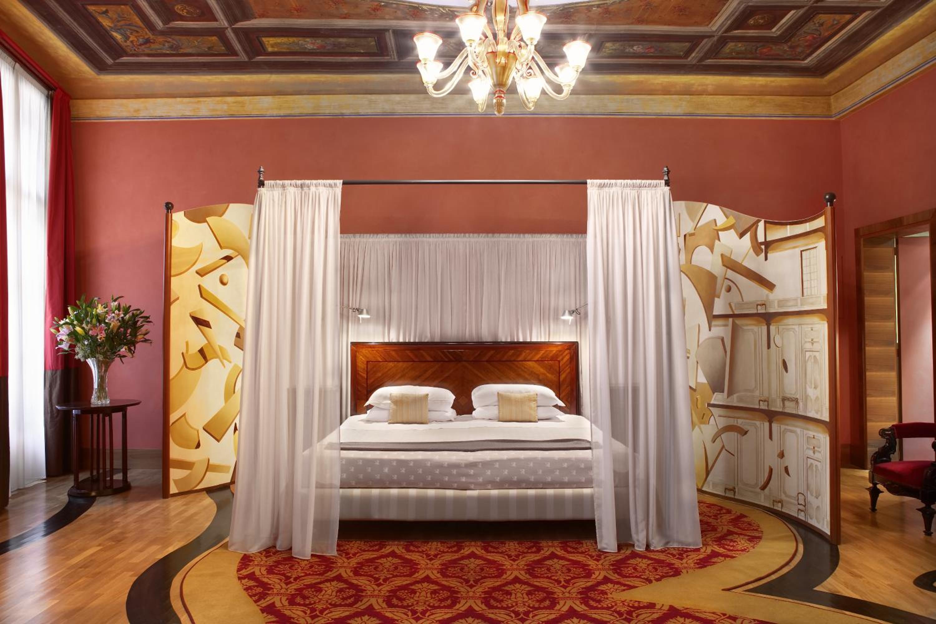 Junior Suite - Photo 1