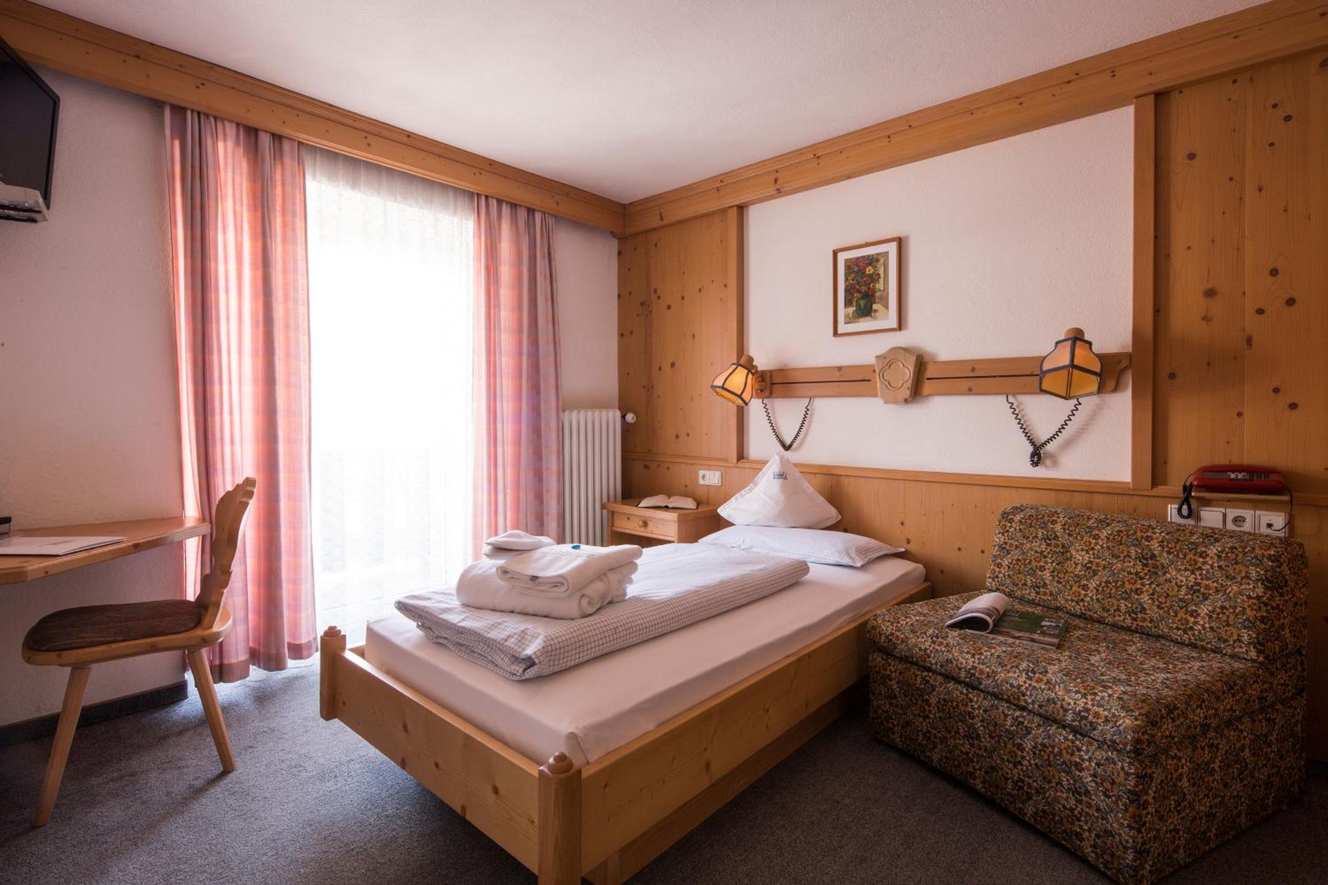 Single Room photo 3