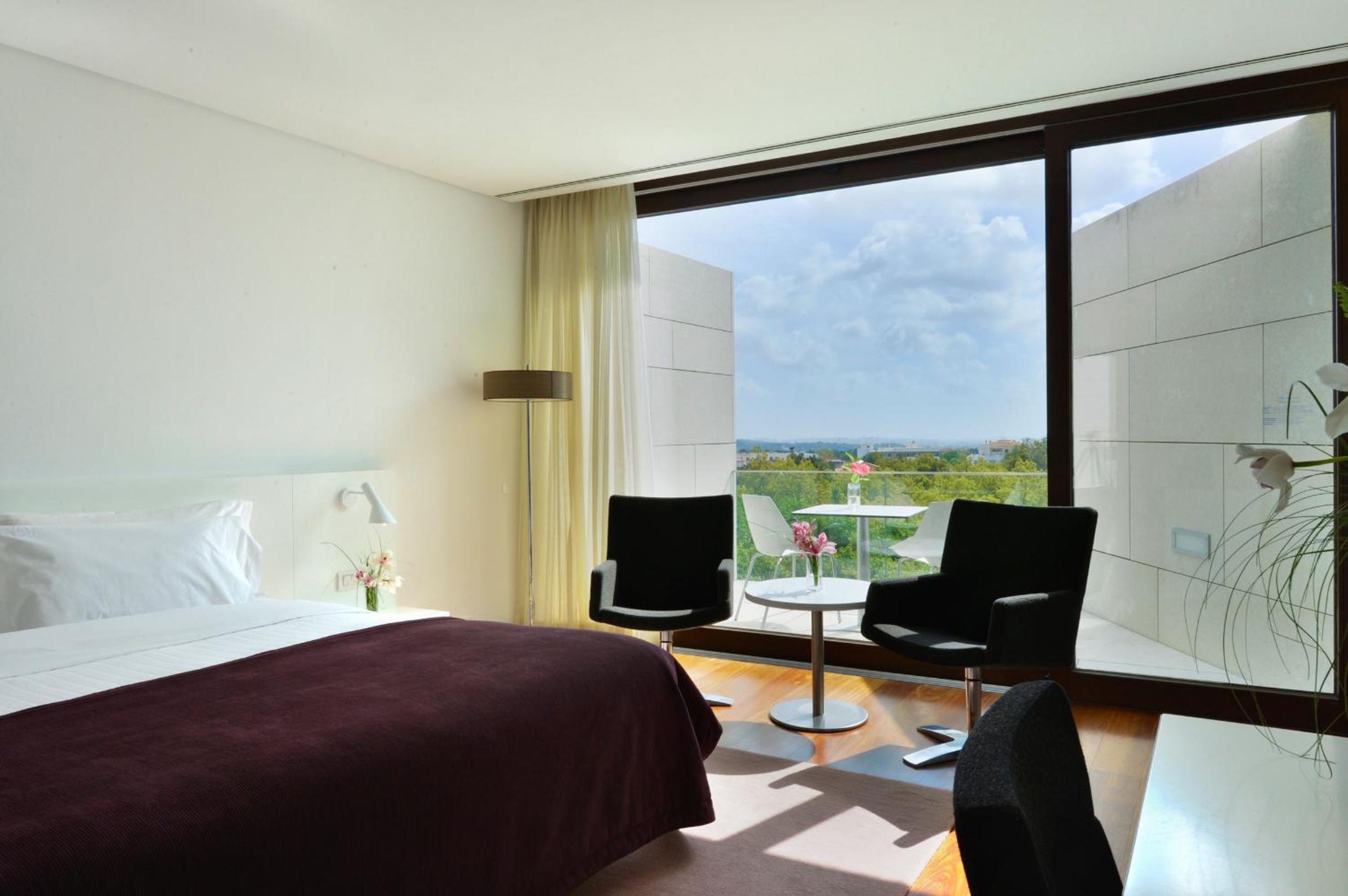 Classic Double or Twin Room - Photo 11