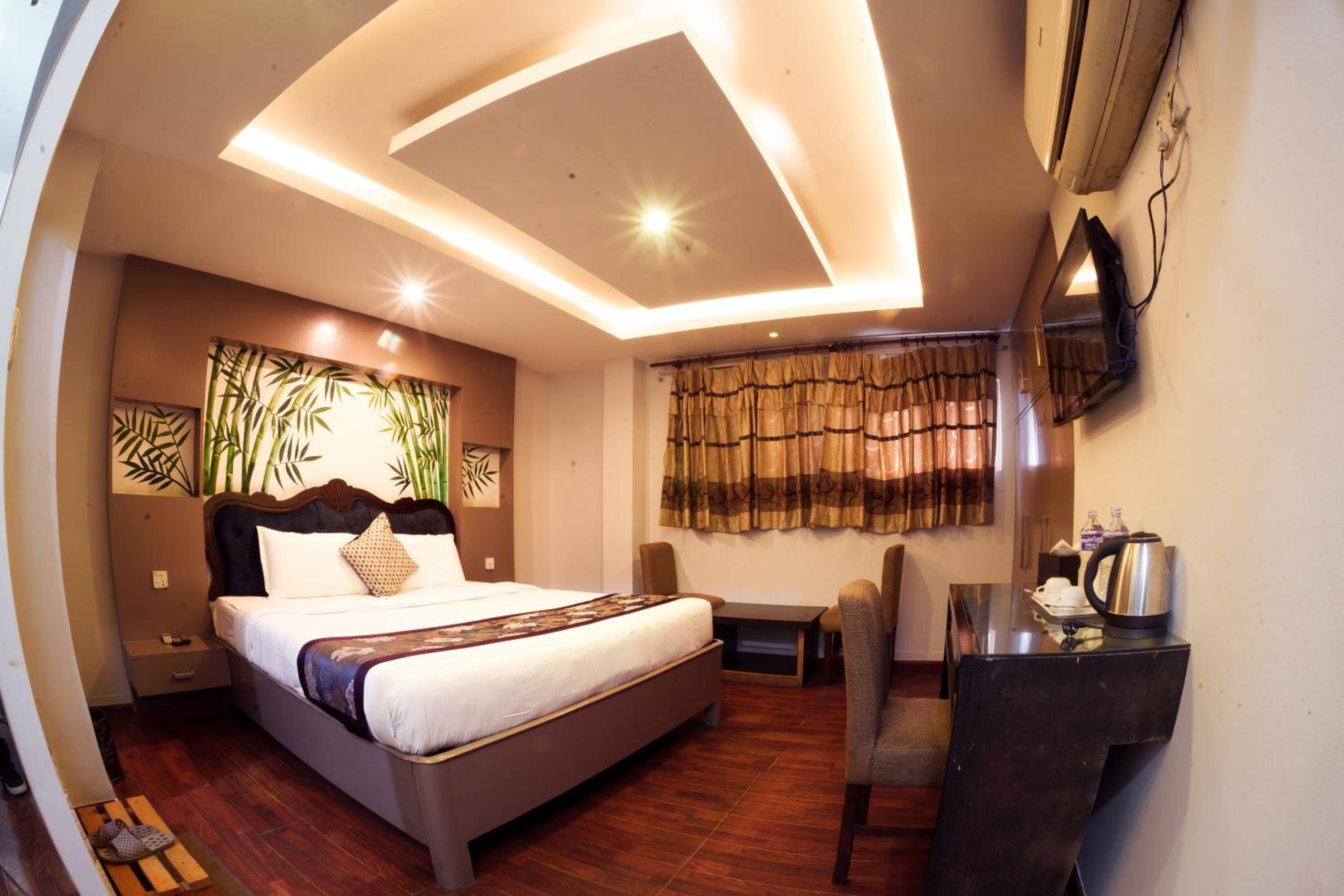 Deluxe Double Room - Photo 1