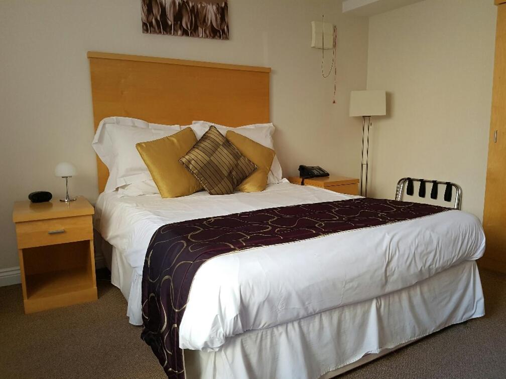 King Room - Disability Access photo 3