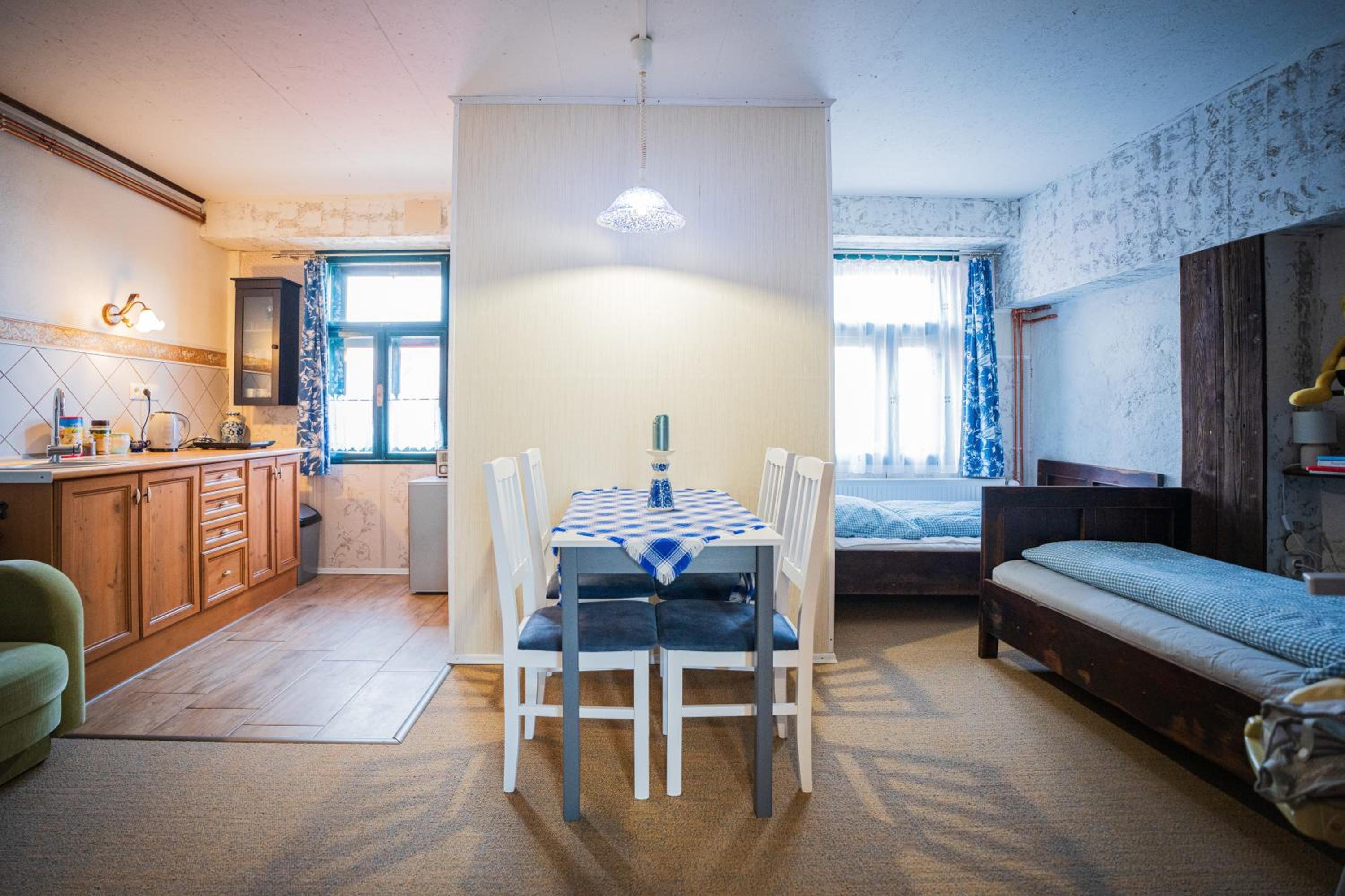 Apartment - Ground Floor - Photo 1