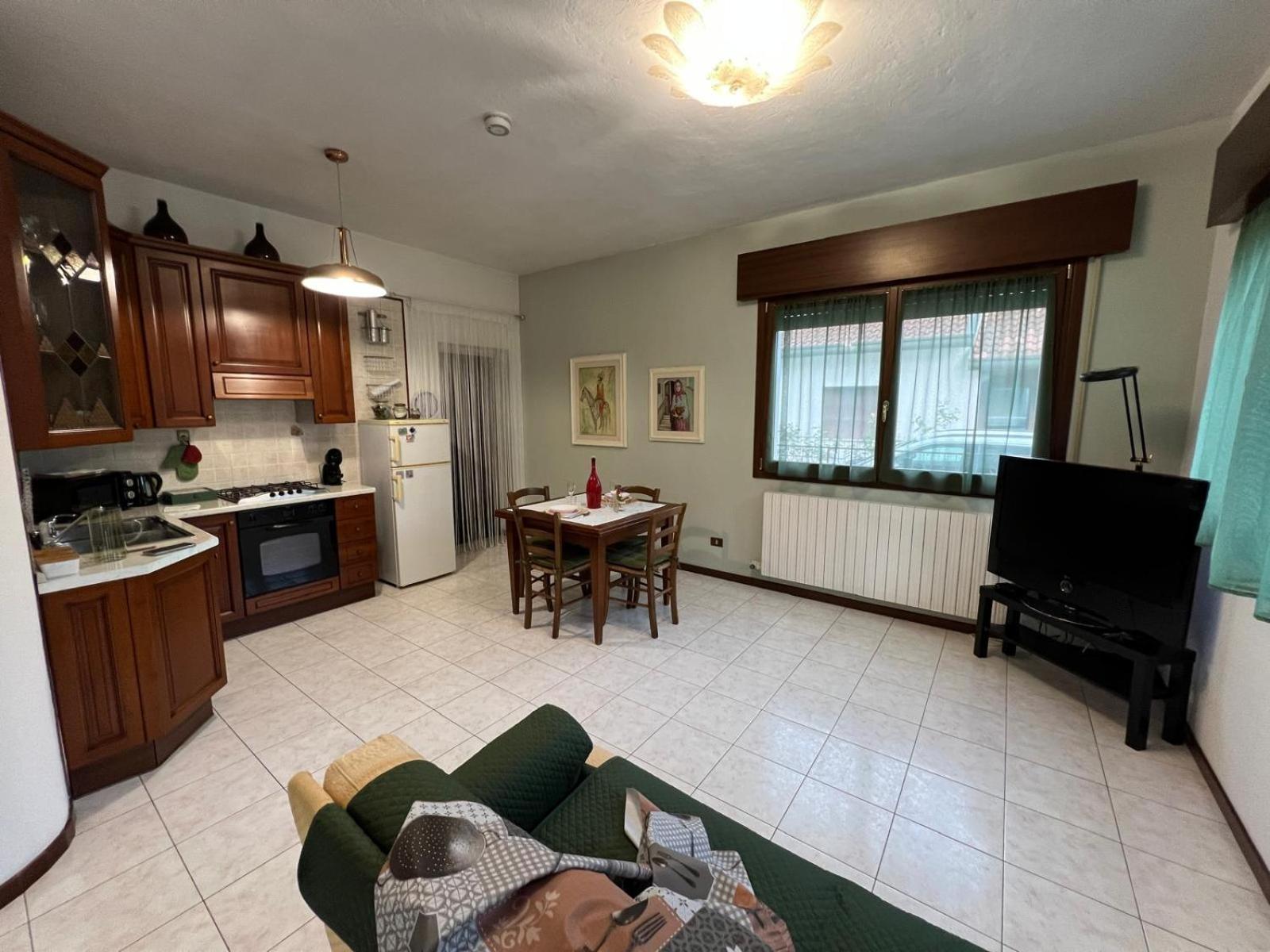 Two-Bedroom House photo 2