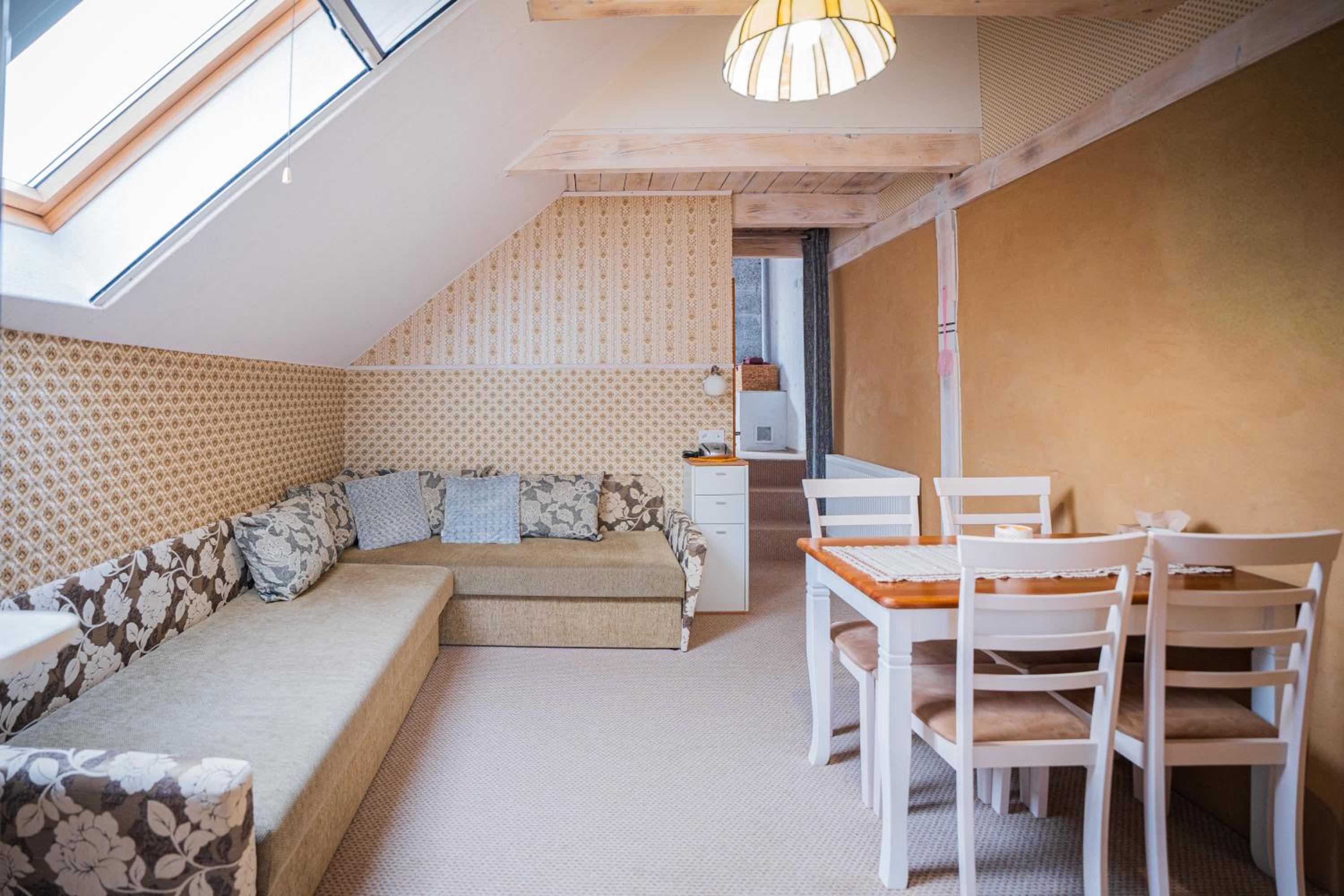 Apartment with Garden View - Photo 7