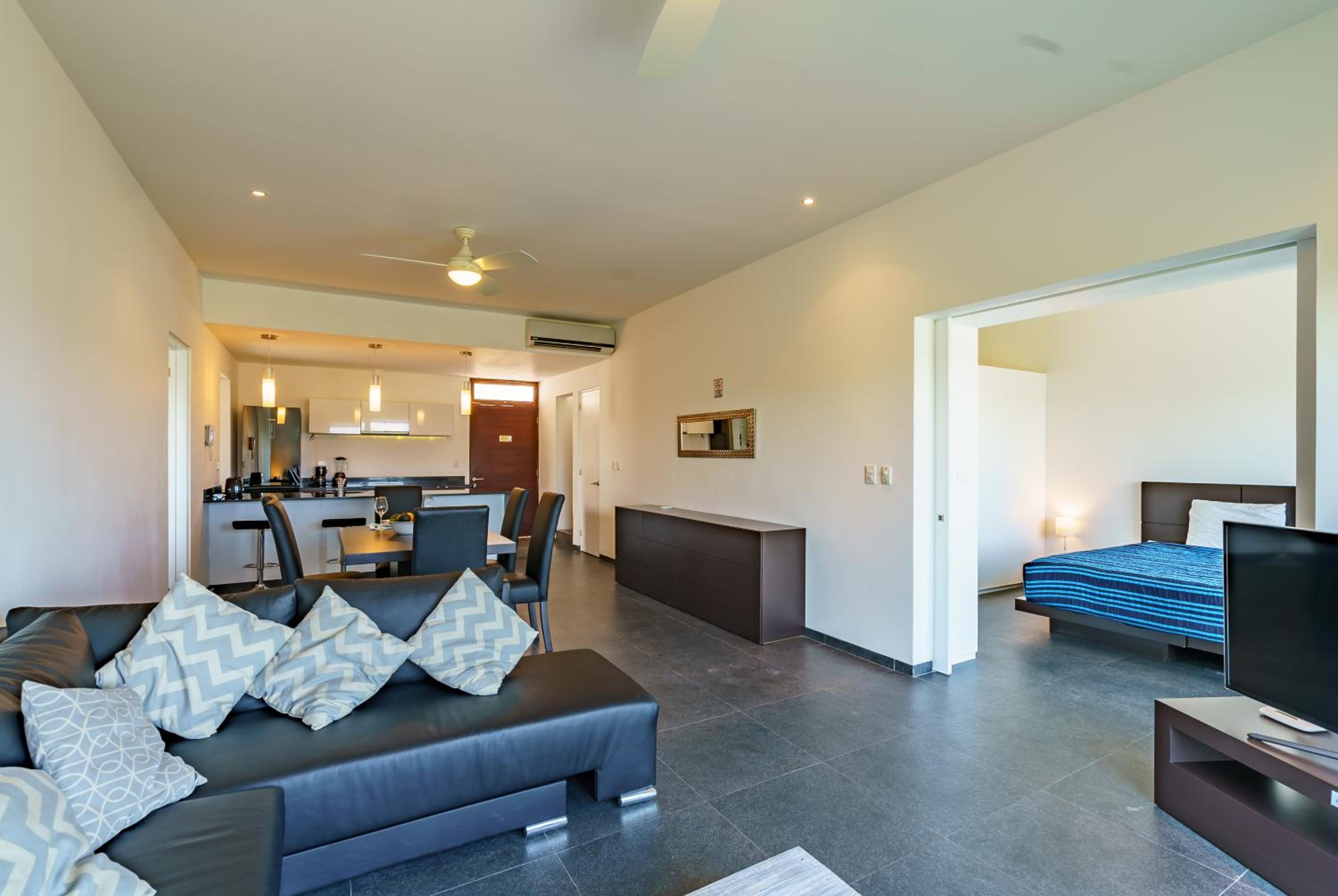 Two-Bedroom Apartment - Photo 18