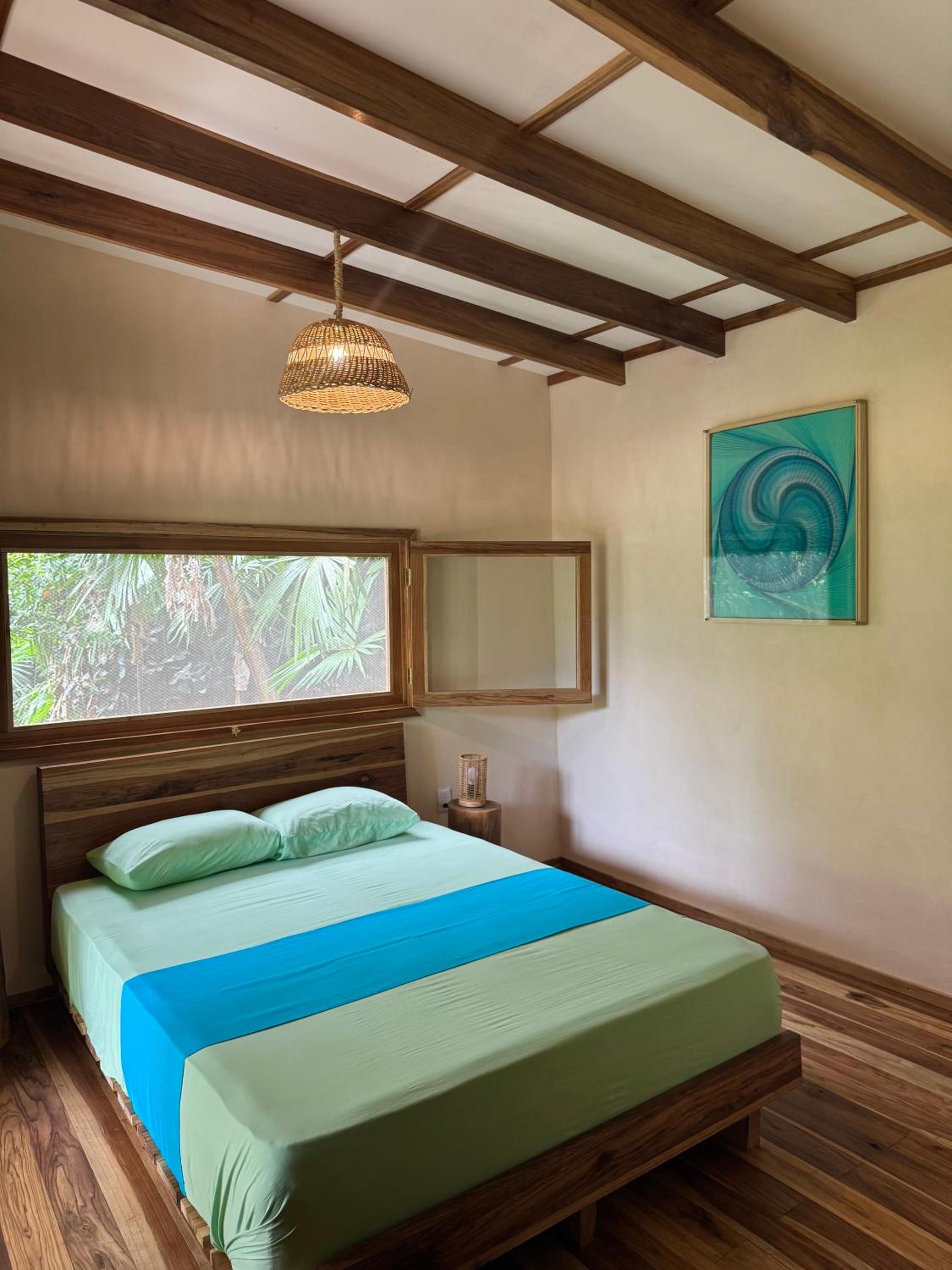 One-Bedroom Bungalow photo 2