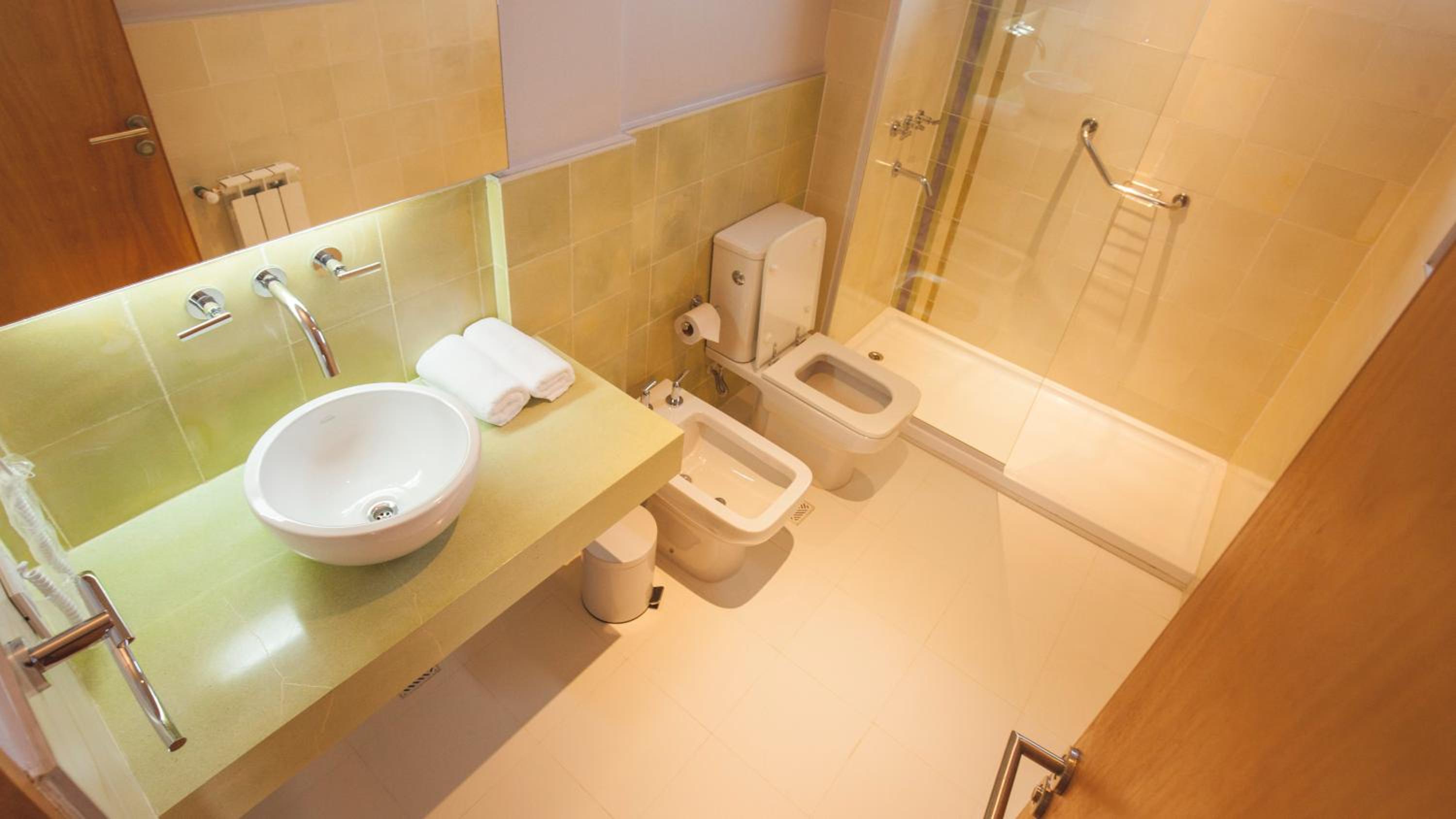 Standard Double Room photo 2
