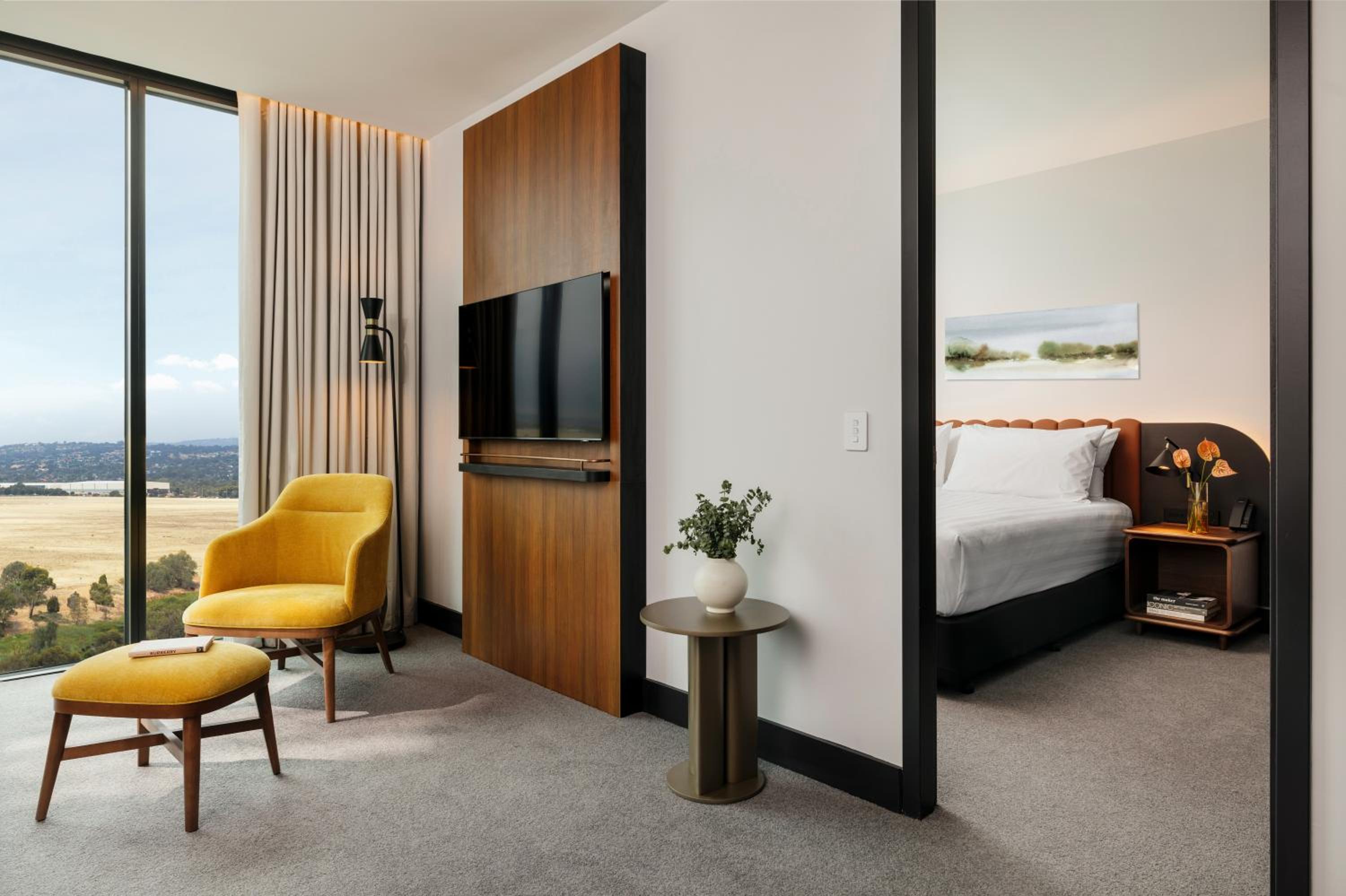 One-Bedroom Suite with Sofa Bed