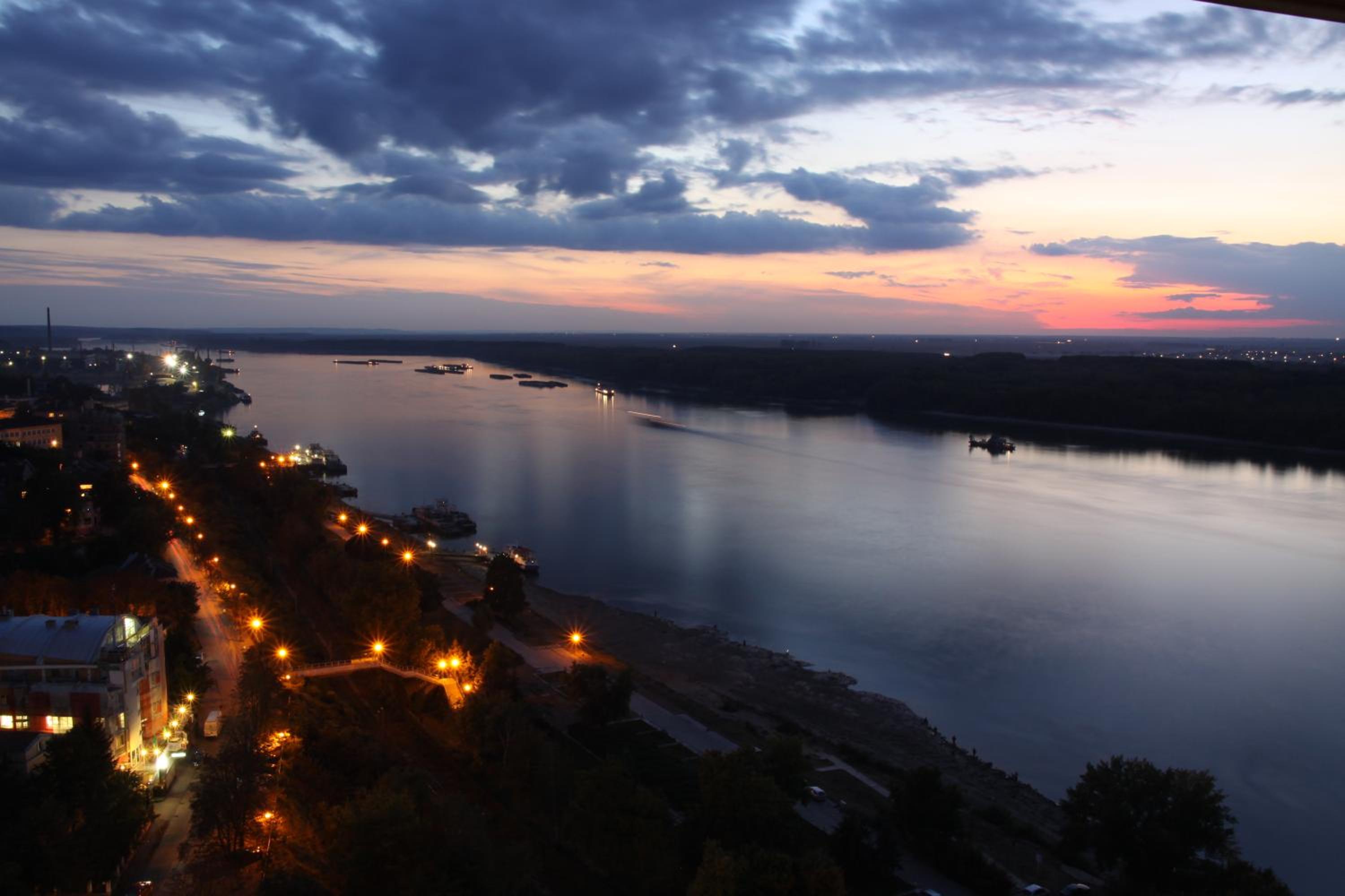 Standard Double or Twin Room with River View and Free Parking photo 2