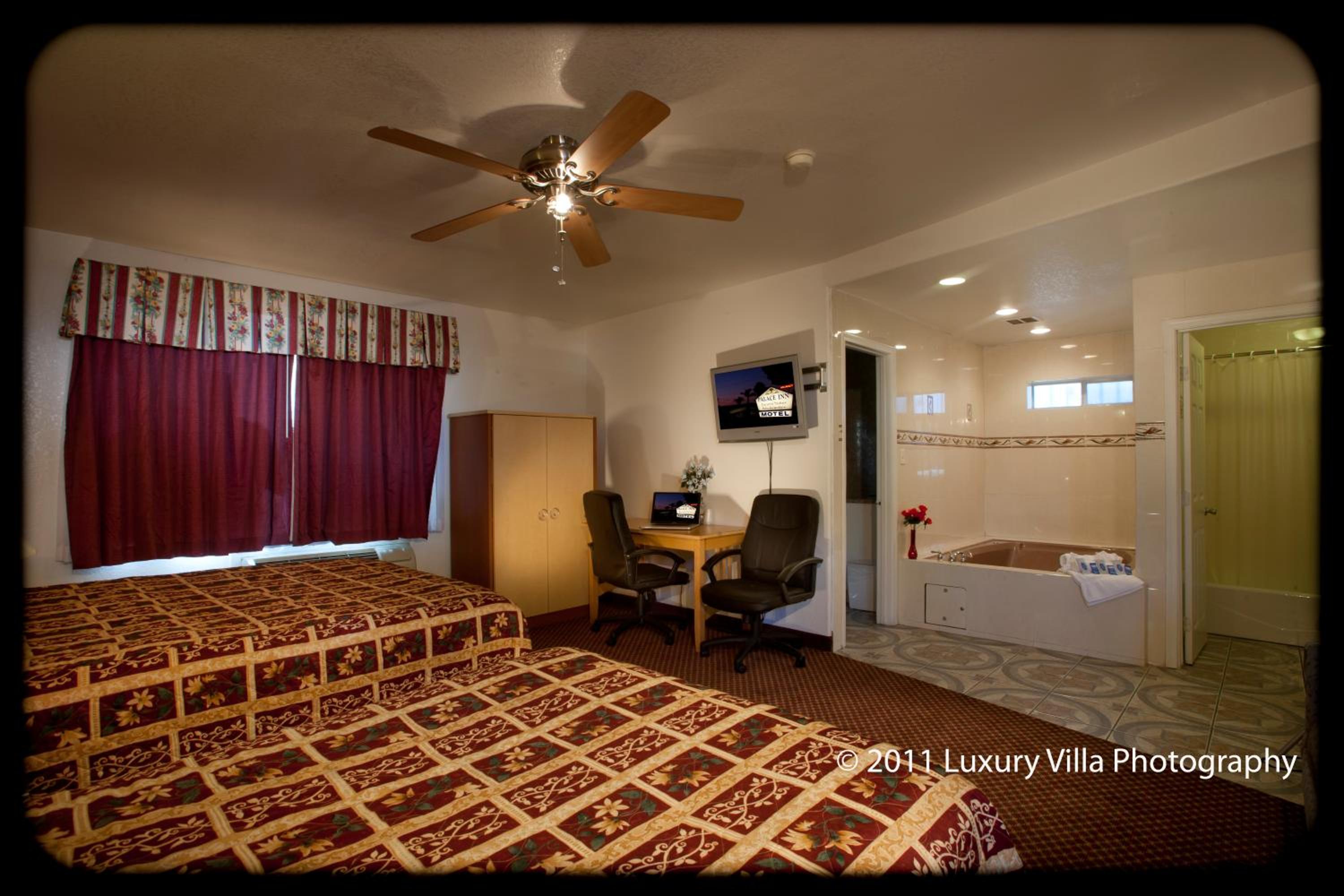 King Studio with Spa Bath - Photo 9