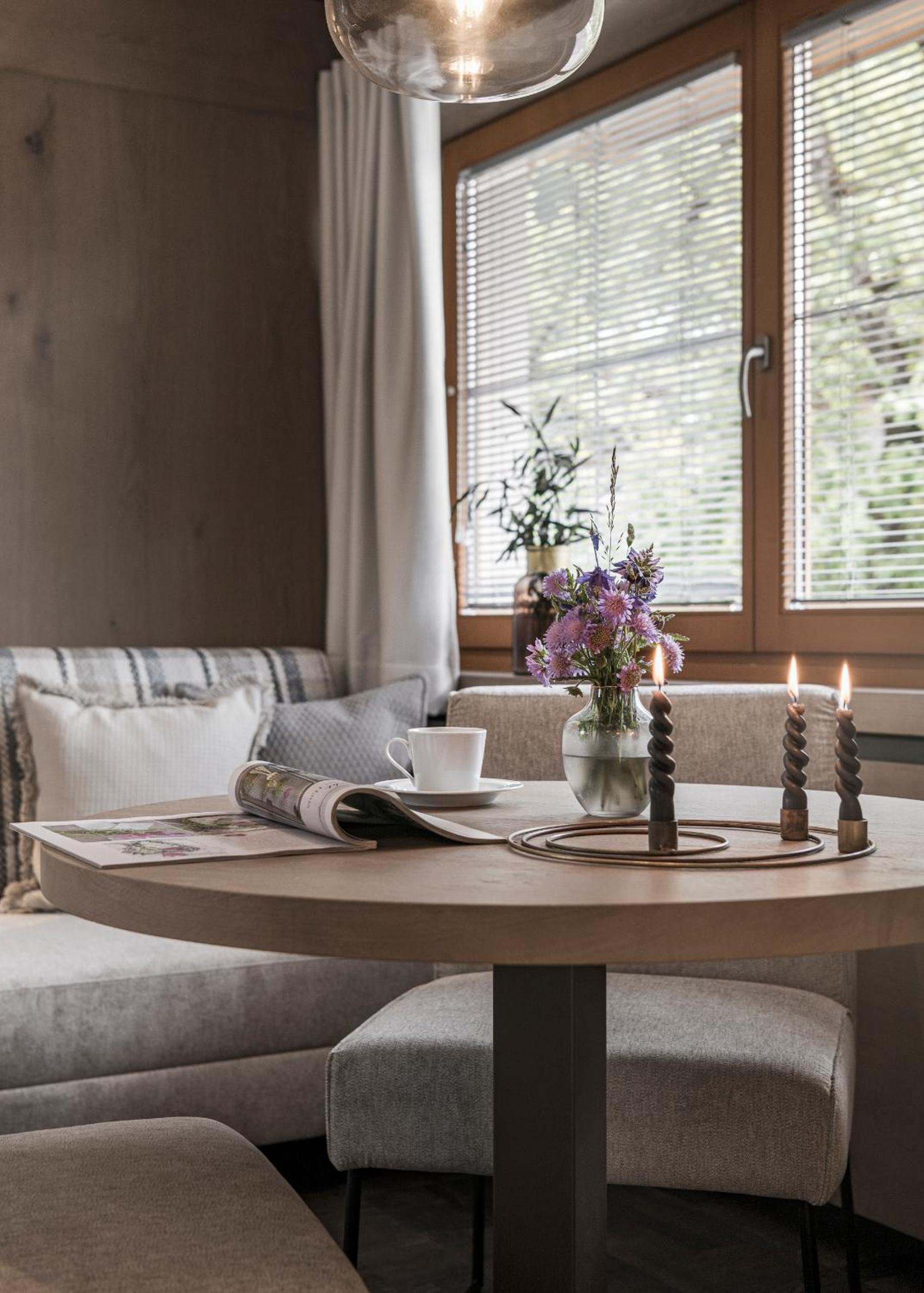 One-Bedroom Apartment with Balcony
