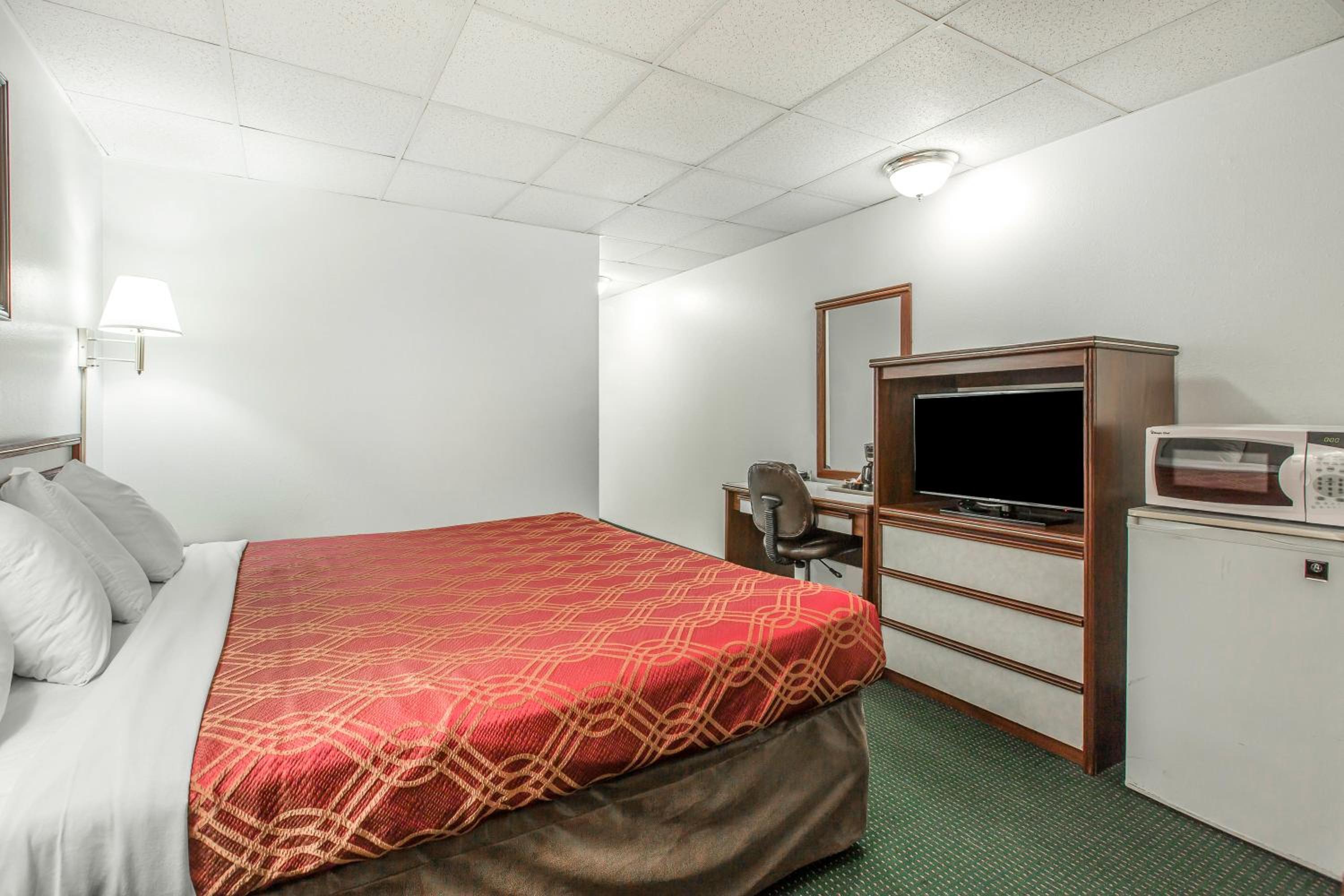 King Room with Ocean View - Non-Smoking - Photo 3
