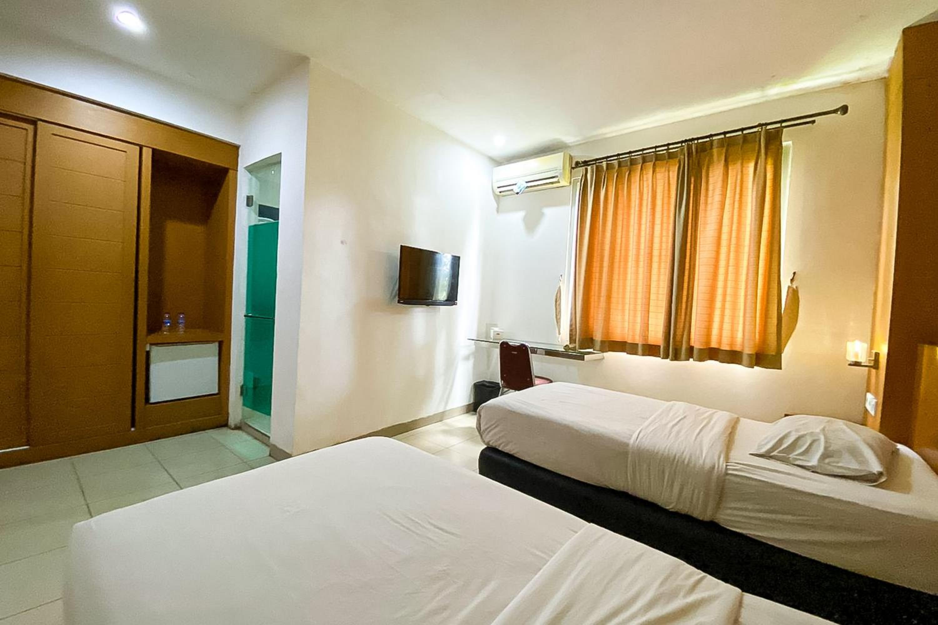 Superior Twin Room - Photo 2