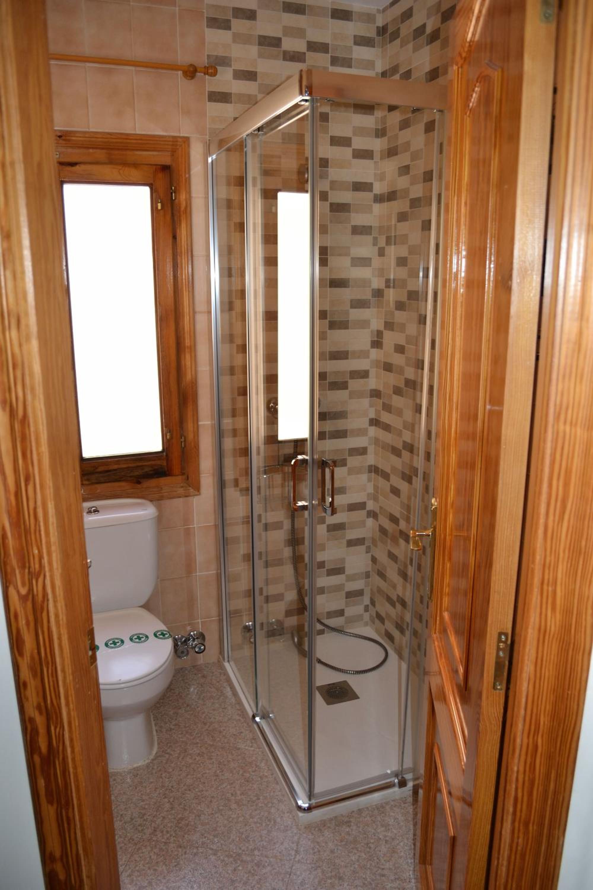 Double or Twin Room with Extra Bed photo 2