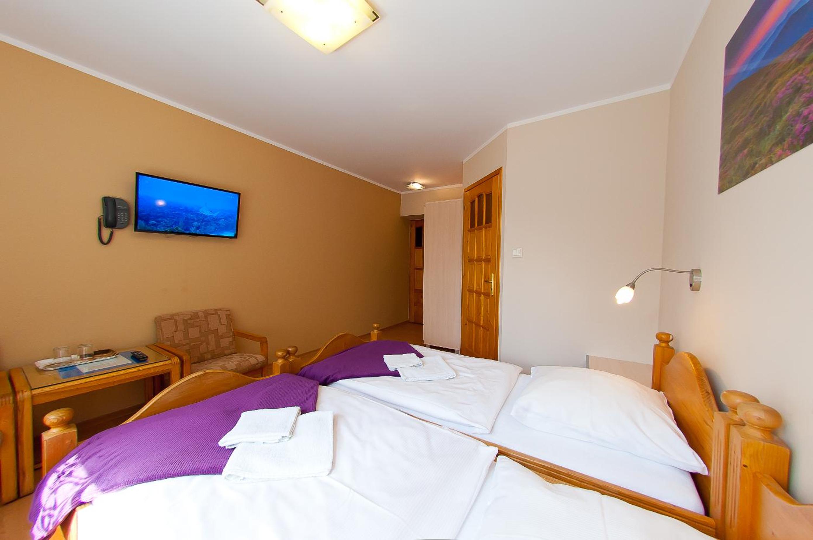 Standard Double or Twin Room photo 2