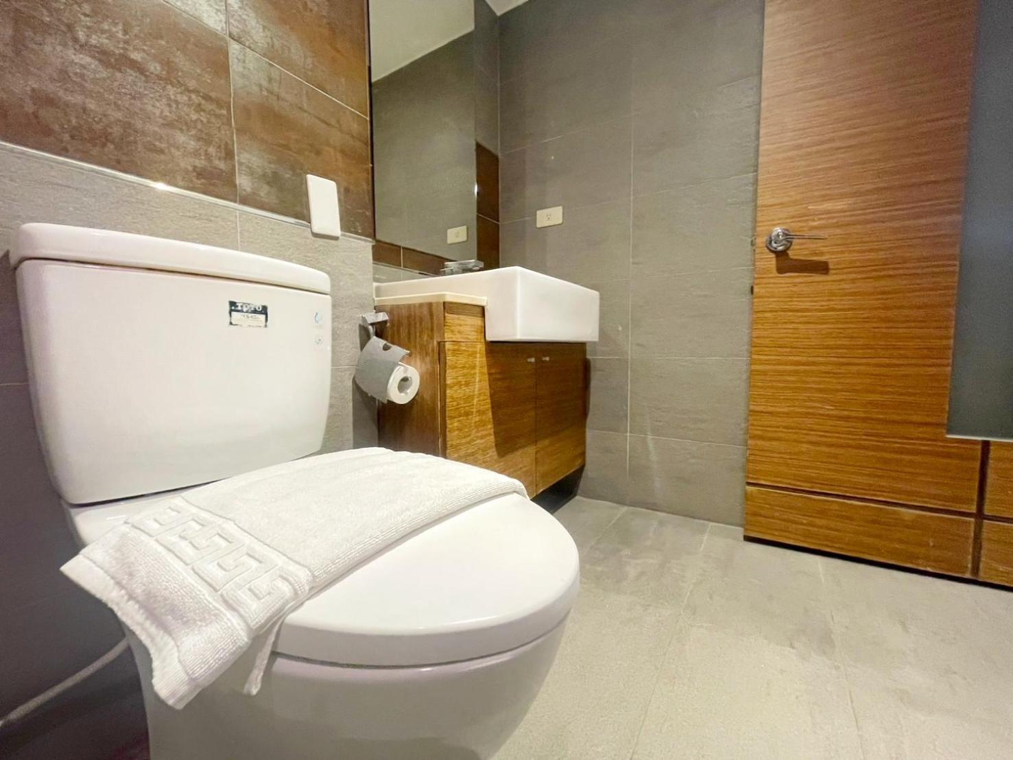 Standard Double Room photo 3