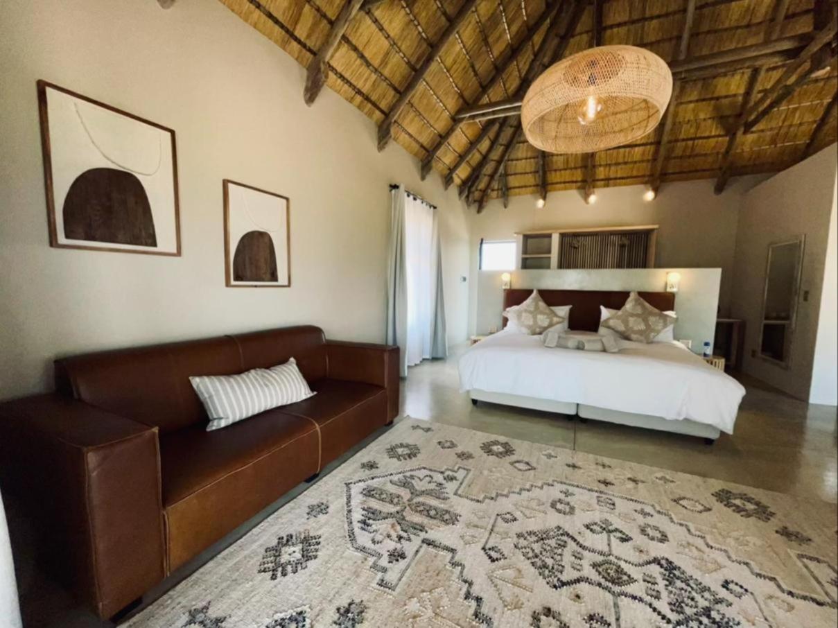 Luxury Suite photo 2