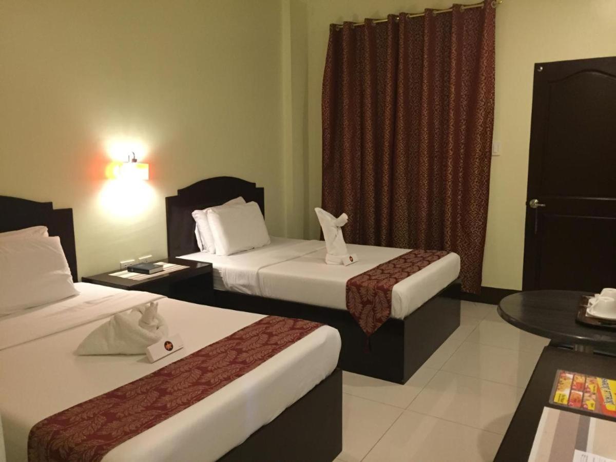 Standard Double or Twin Room photo 2