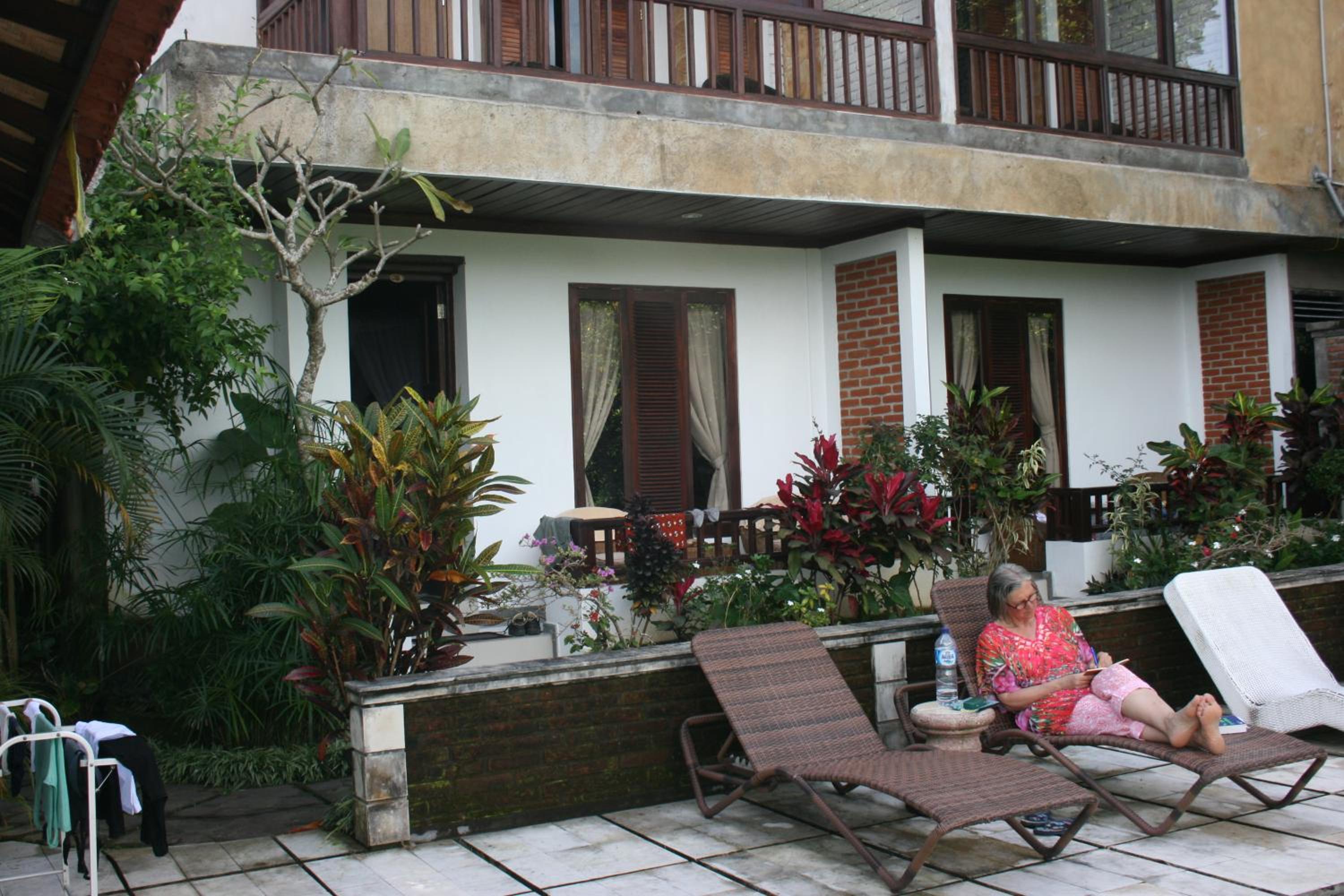 Standard Double or Twin Room - Photo 12