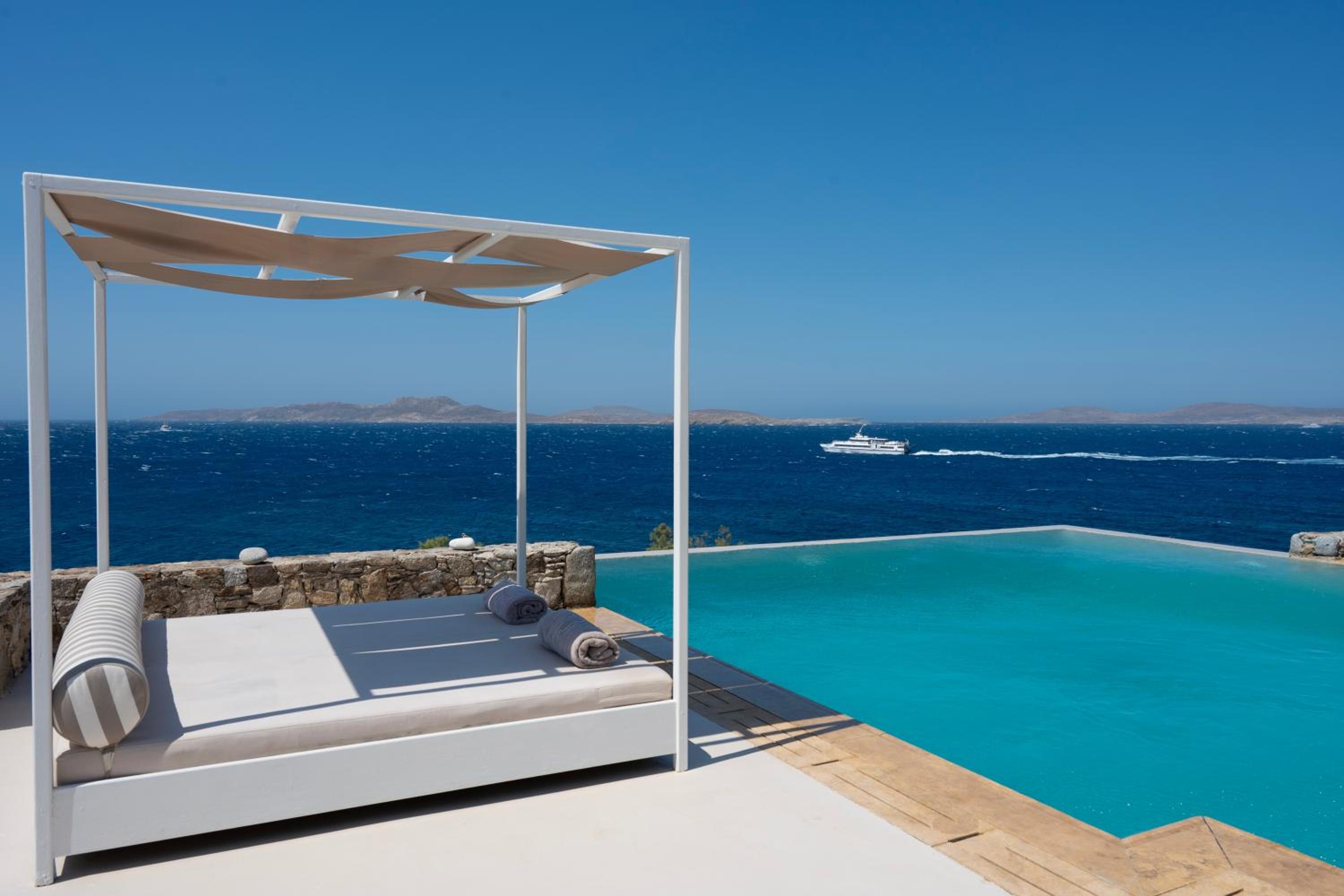 Villa with Private Pool photo 2