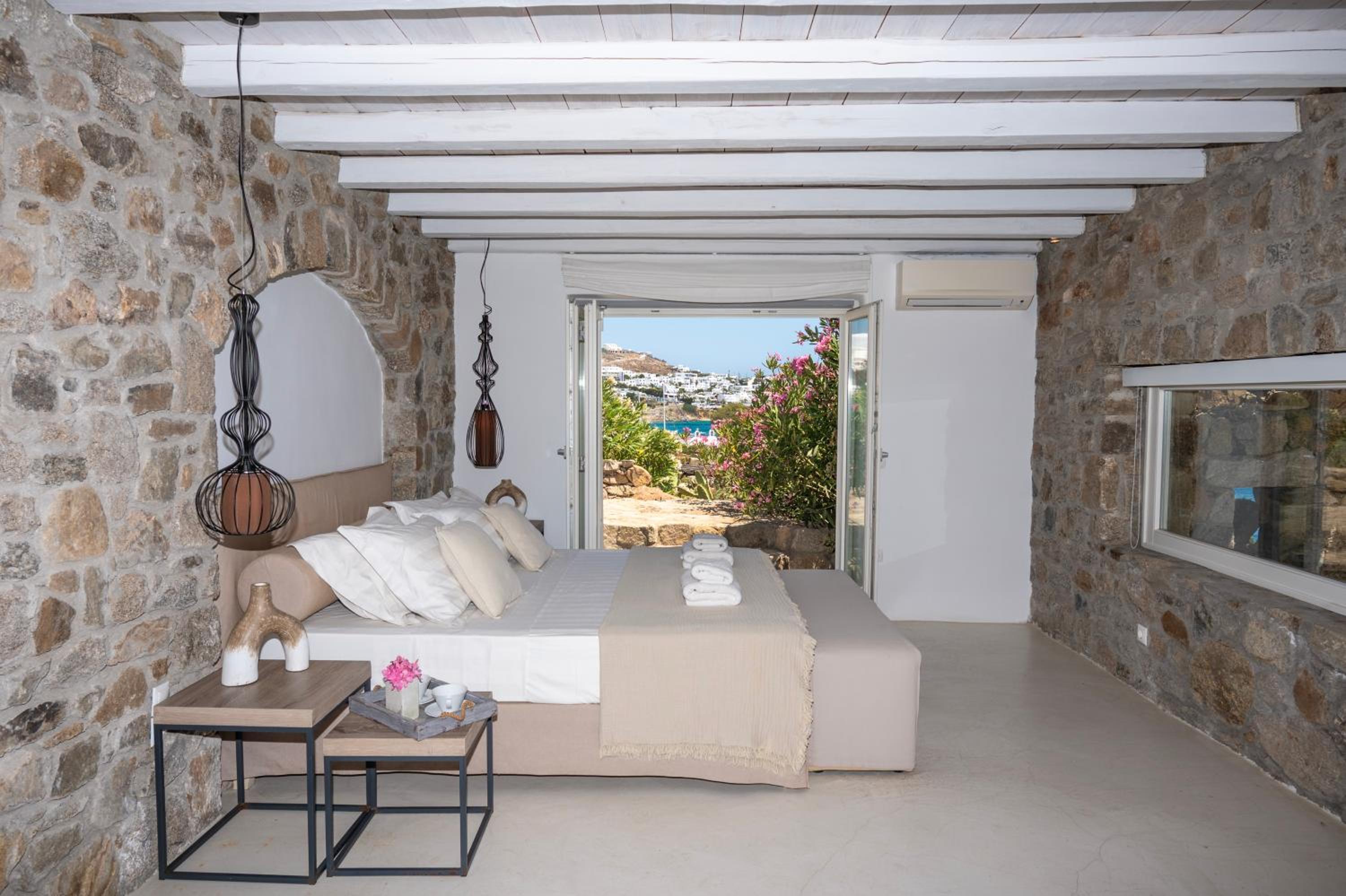 Deluxe Villa photo 3
