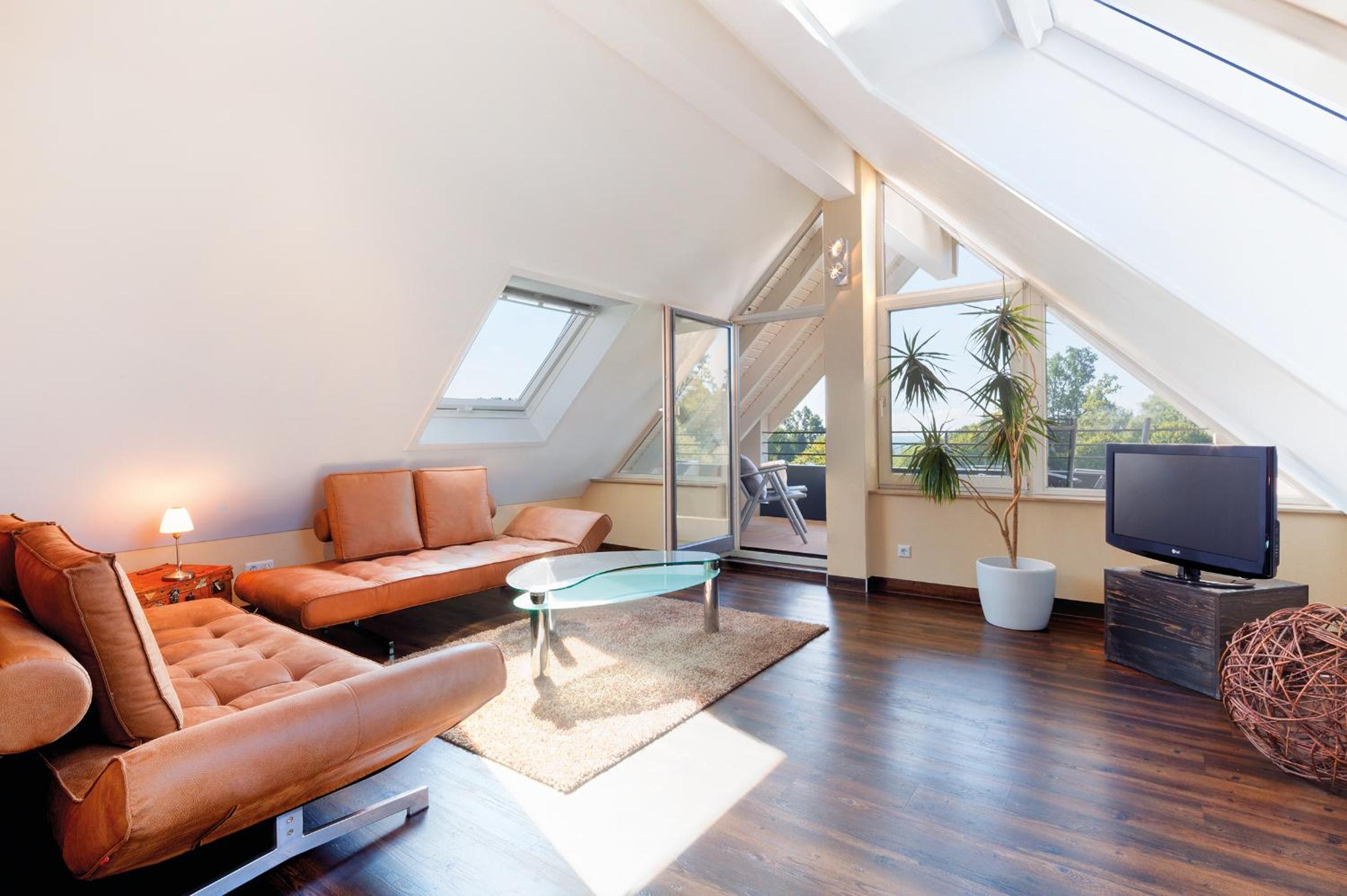STUDIO No 163 - 58qm - with 1 sleeping room - separate living room - balcony lake view photo 3