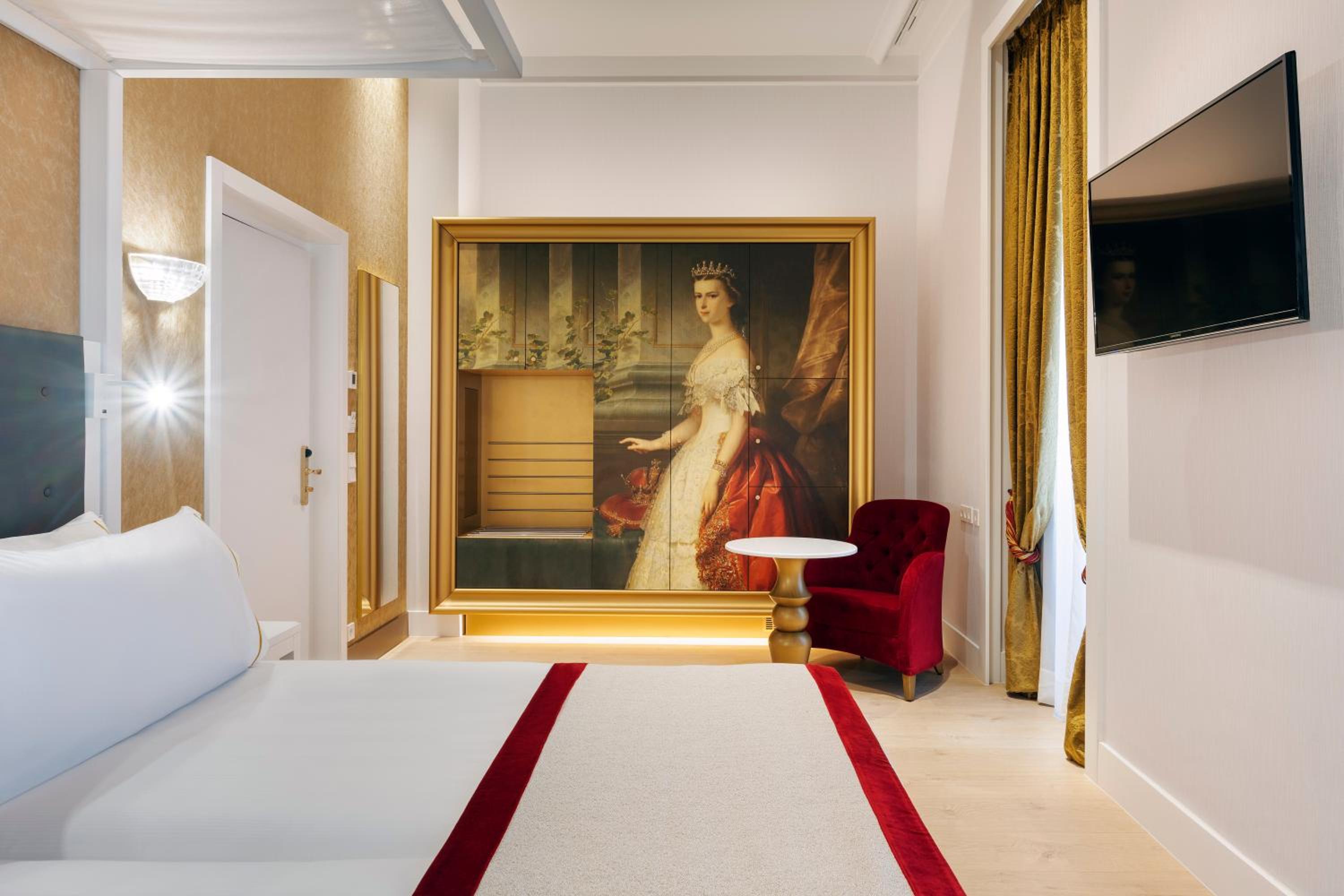 Double or Twin Room with Balcony